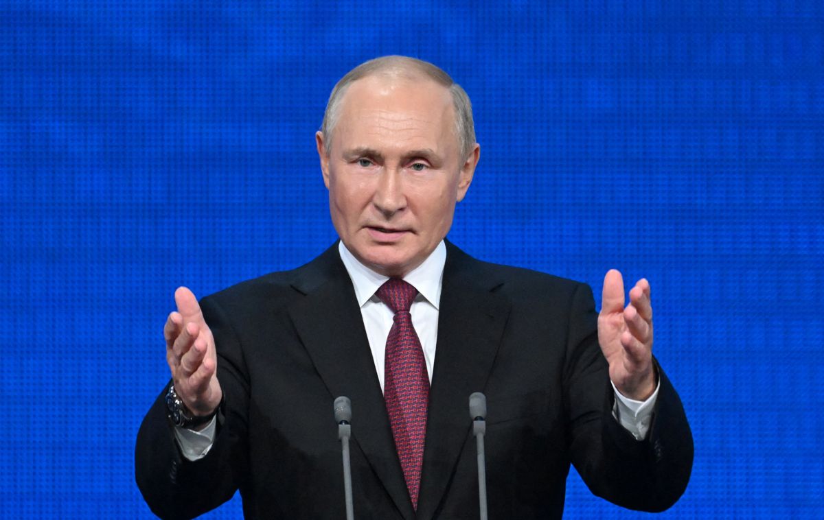 Præsident Putin vil nu mobilisere hæren.