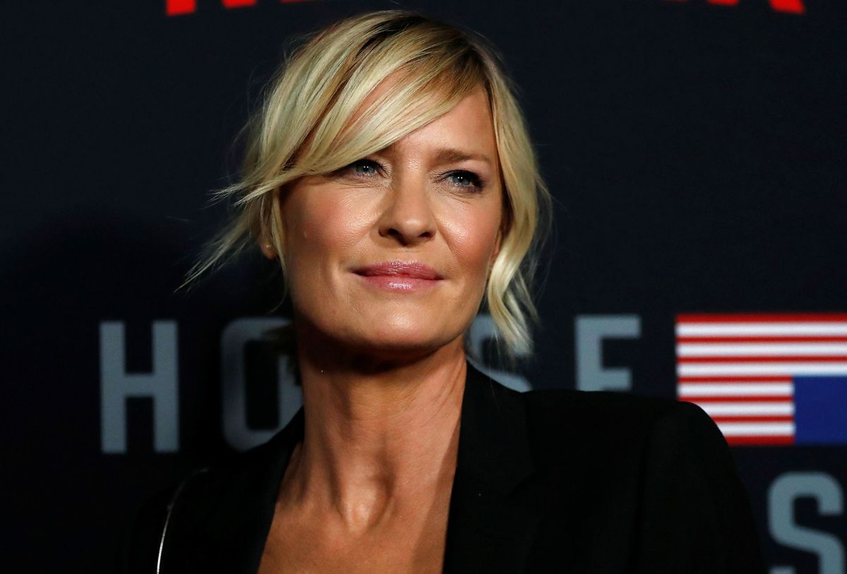 Den amerikanske stjerne Robin Wright skal skilles for tredje gang.