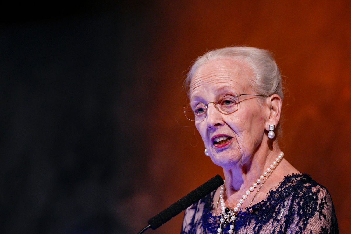 Dronning Margrethe var noget befippet, da hun blev konfronteret med Alexandras kraftige reaktion.