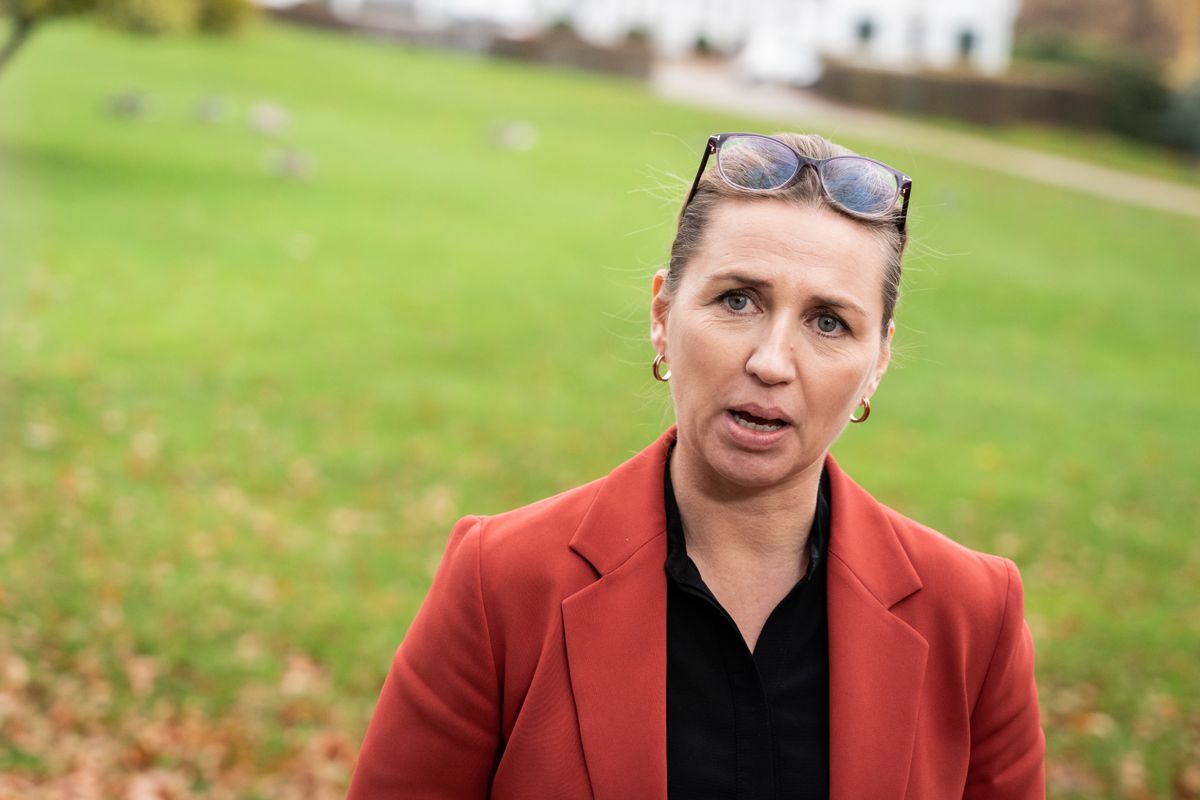 Mette Frederiksen fra Socialdemokratiet (S) efter et fælles møde som en del af regeringsforhandlingerne på Marienborg i Kongens Lyngby, mandag den 14 november 2022. Temaet for mødet var børn og unges trivsel og dannelse.