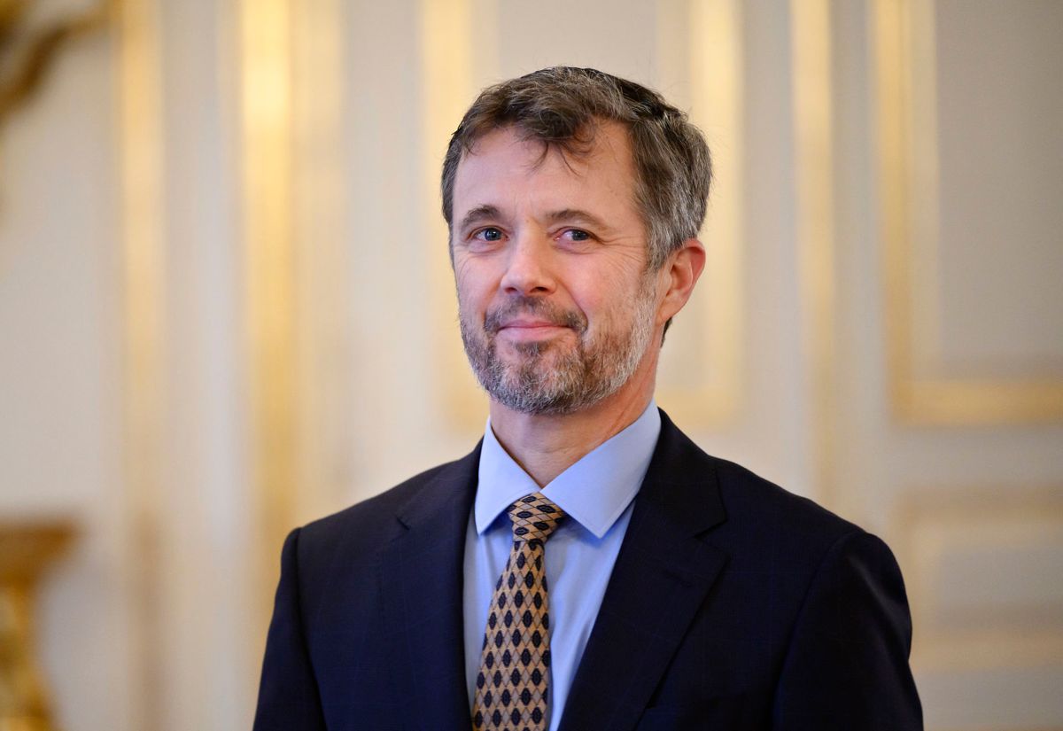 Kronprins Frederik tager over for dronningen som Danmarks regent i dagene fra den 30. november til den 3. december,