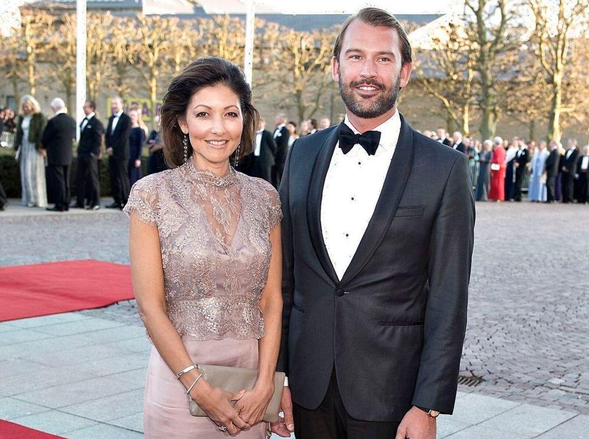Nu hvor Martin Jørgensen har mistet sin månedsløn på 50.000 kroner, kan det formentlig betyde, at grevinden må kigge langt efter sine penge.