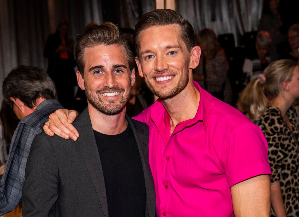 Frederik Haun (tv) og Morten Kjeldgaard har nu afsløret datoen for deres bryllup - og at invitationerne er sendt ud.