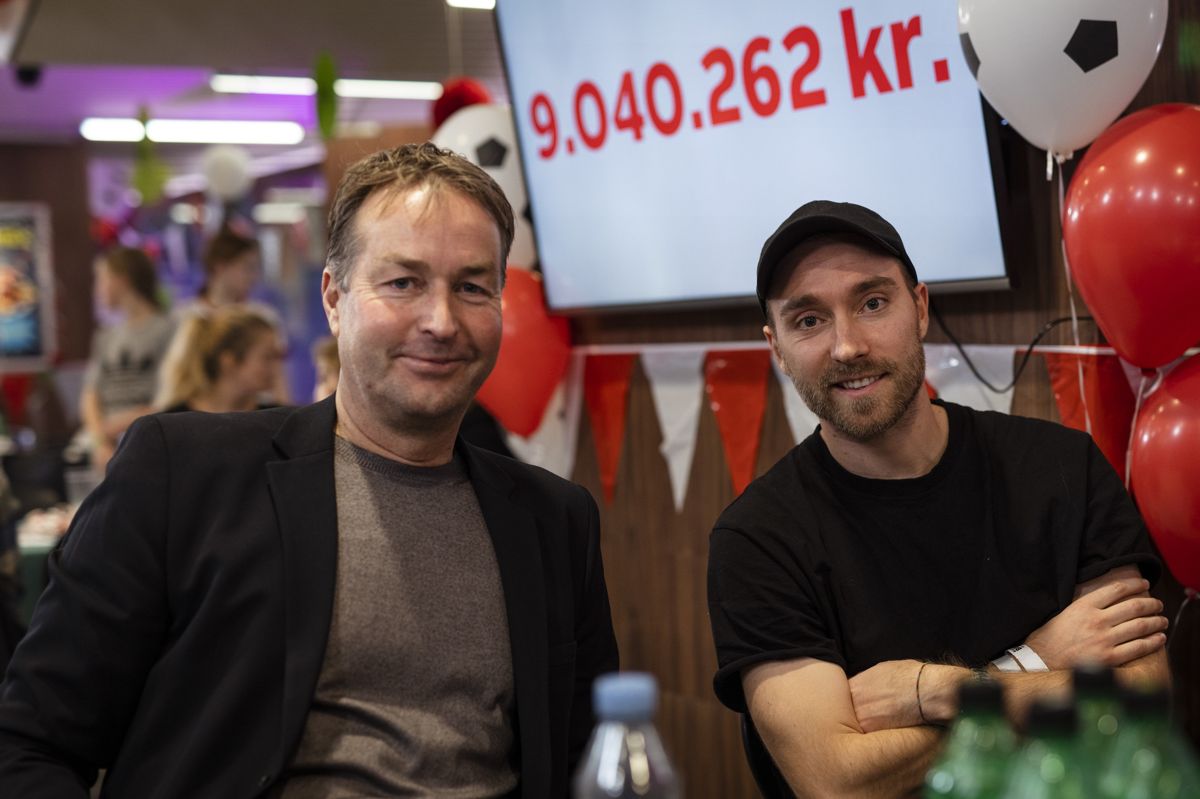 Fodboldfonden, der også i 2021 stod bag indsamlingsshowet, er stiftet af målmandsprofilen Kasper Schmeichel, og hans hustru, Stine. - Alle børn har ret til en tryg barndom og opvækst præget af kærlighed, tillid og fællesskab, siger Stine Schmeichel i pressemeddelelsen. (PR-foto).