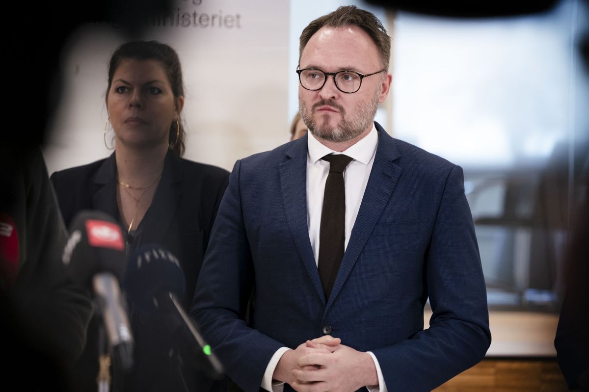 Daværende klima-, energi og forsyningsminister Dan Jørgensen (S) kom i modvind i sag om fejlagtig udbetaling af varmecheck. (Arkivfoto)