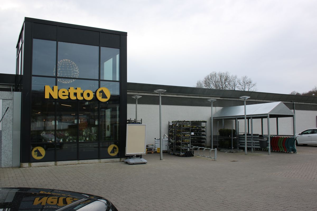 Salling Group, der ejer Netto, oplyser, at man forventer butikken åbner igen fredag eftermiddag.