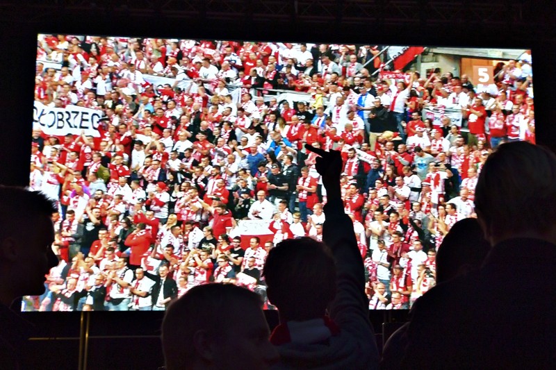 Fodbold-VM fløjtes snart i gang, og der er mulighed for at se Danmarks kampe på storskærm en hel del steder.