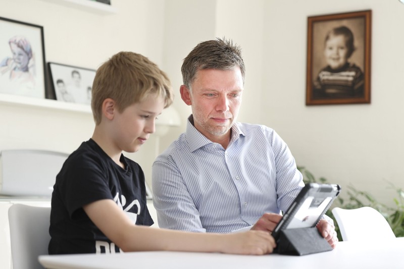 Jesper Pedersen er bekymret for sin søns skoleliv, da han har udsigt til klasseopdeling de næste tre-fire år frem. Foto: Claus Søndberg