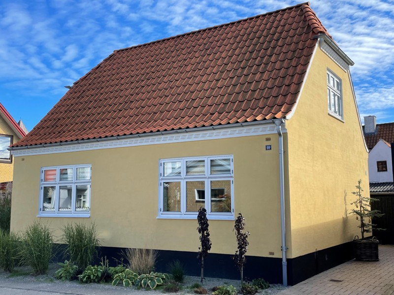 Niels Tvillingsvej 10, Strandby, har så mange kvaliteter, at Byfonden har givet ejendommen sin fineste pris, en plakette.