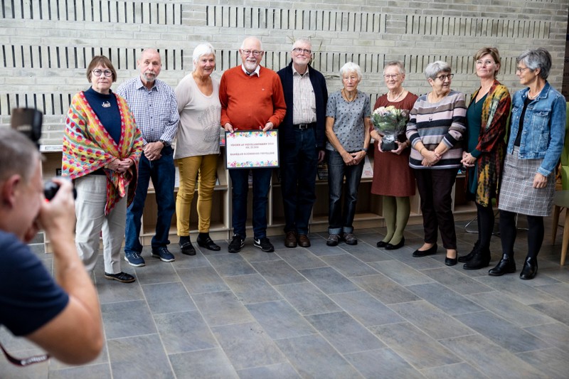Kamillus Hjørring har oprettet en besøgstjeneste, hvor frivillige besøgsvenner tilbyder at besøge uhelbredeligt syge og døende. På den baggrund blev det fornemme stykke frivillige arbejde fredag eftermiddag belønnet med Hjørring Kommunes Frivilligpris 2022.