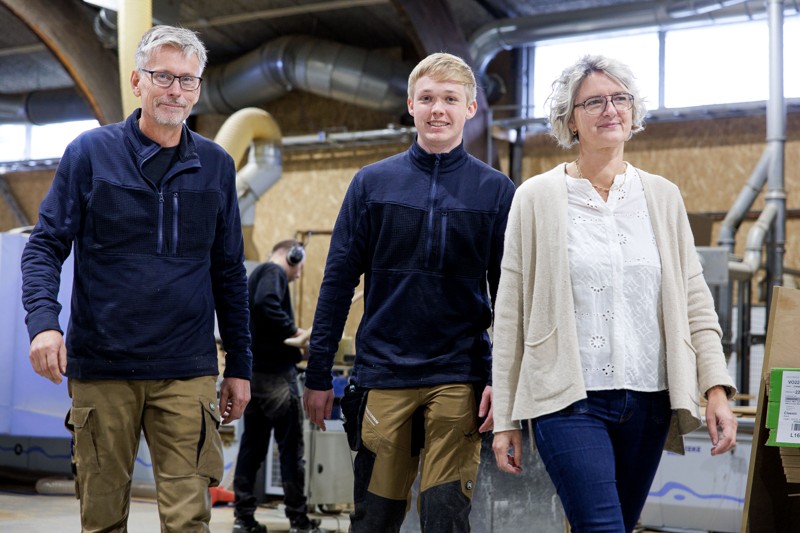 Jonny Skov og Lene Nissen er glad for deres lærling, Jeppe Thiel-Nielsen, og begejstringen er gensidig.