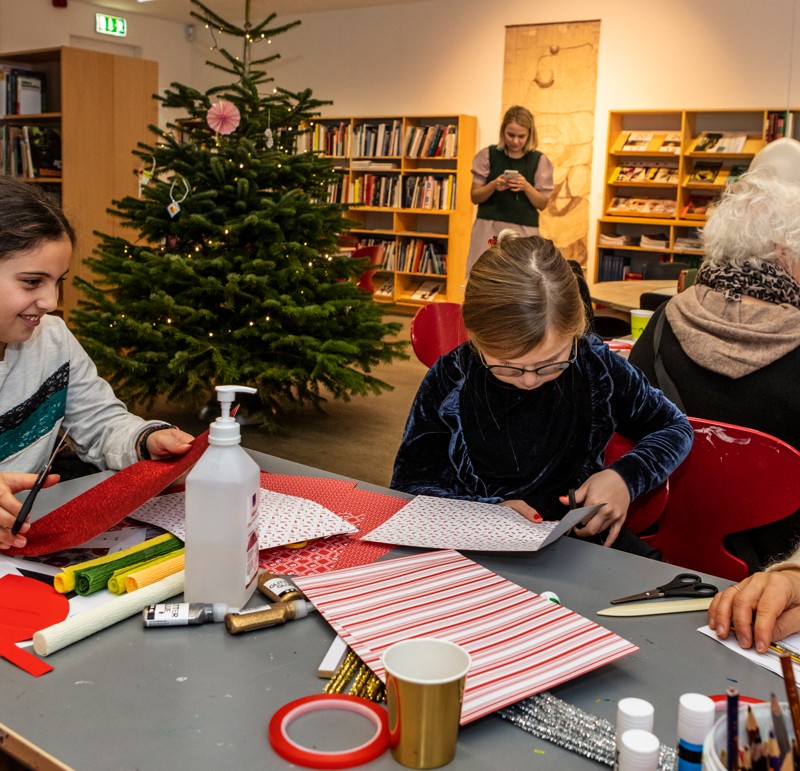 Vendsyssel Kunstmuseum inviterer til et inspirerende julemarked for kunsthåndværk og design med øje for bæredygtighed.