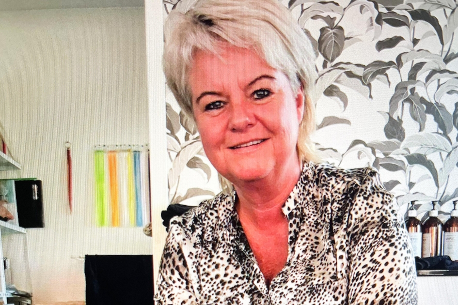Helle Rysstad Helle har i 25 år klippet det meste af byen: “Jeg kan slet ikke undvære ...