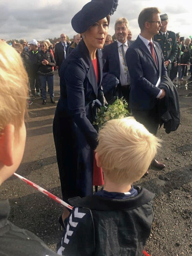 Kronprinsessen var i 2019 mødt op for at indvie den nye bro over Roskilde Fjord. Foto: Presse