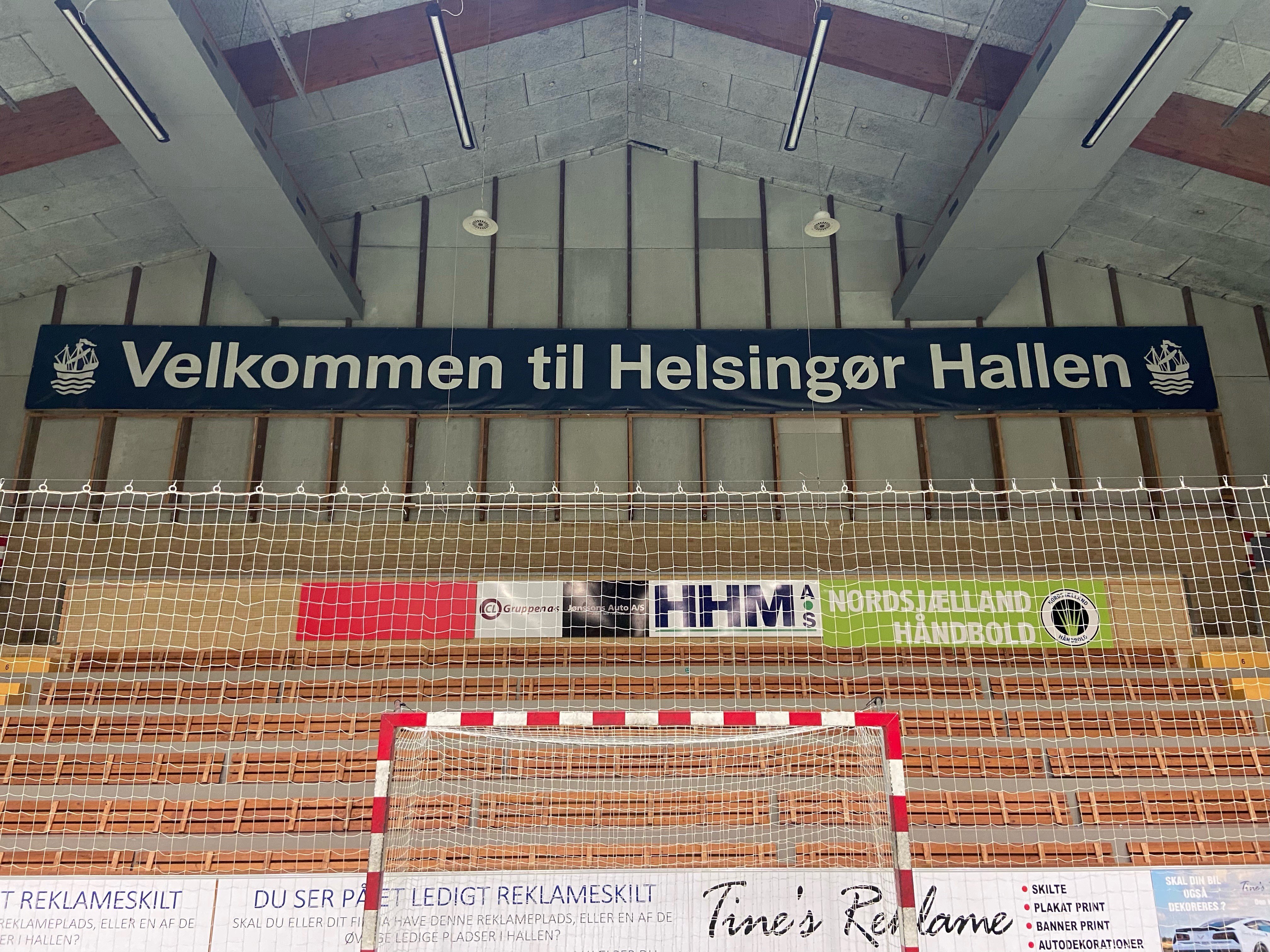Det emmer af historie i Helsingør Hallen. Snart skal der igen spilles topkampe lige her.