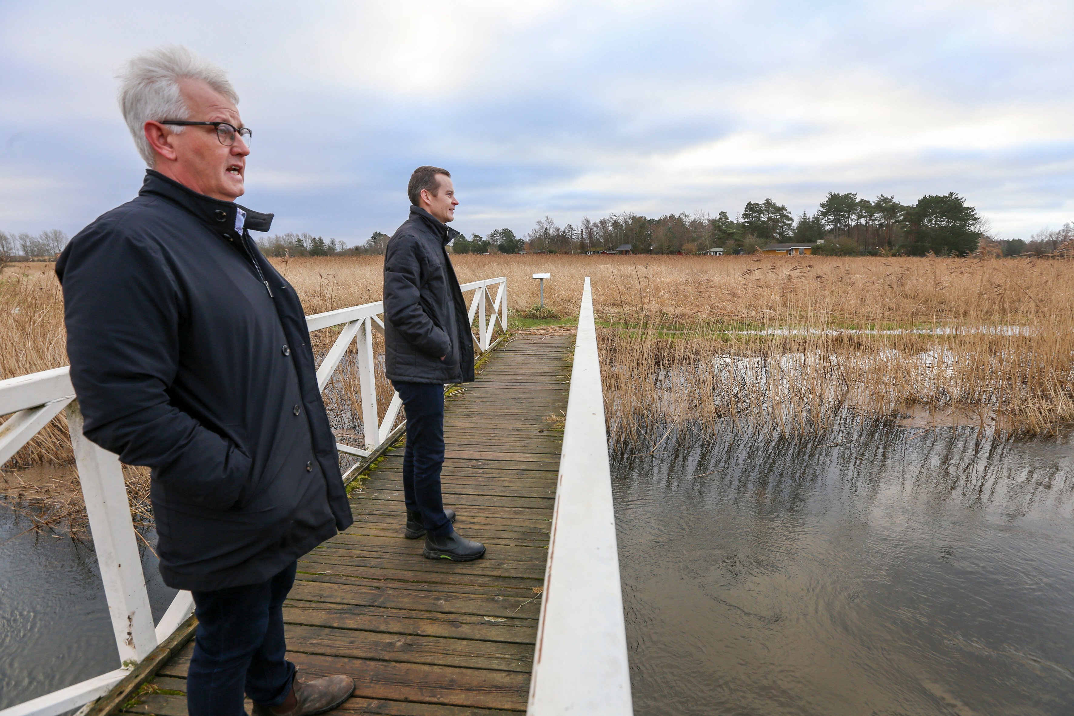 Jørn Jervelund og Christian Jensen, Vandløbslavet Nedre Halleby Å. Nu kaldes lodsejerne til møde.