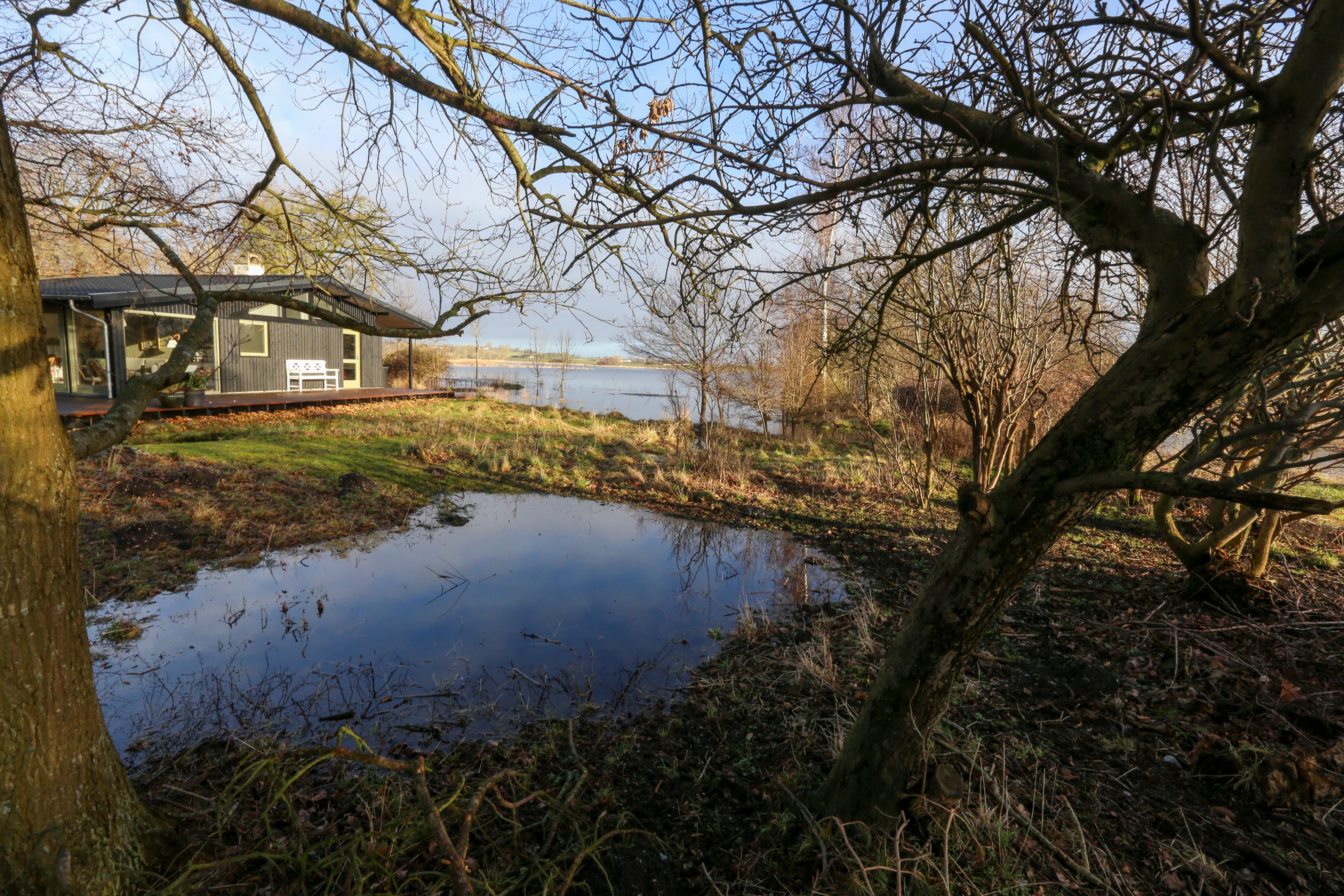Vinterens megen regn har betydet oversvømmelser mange steder.