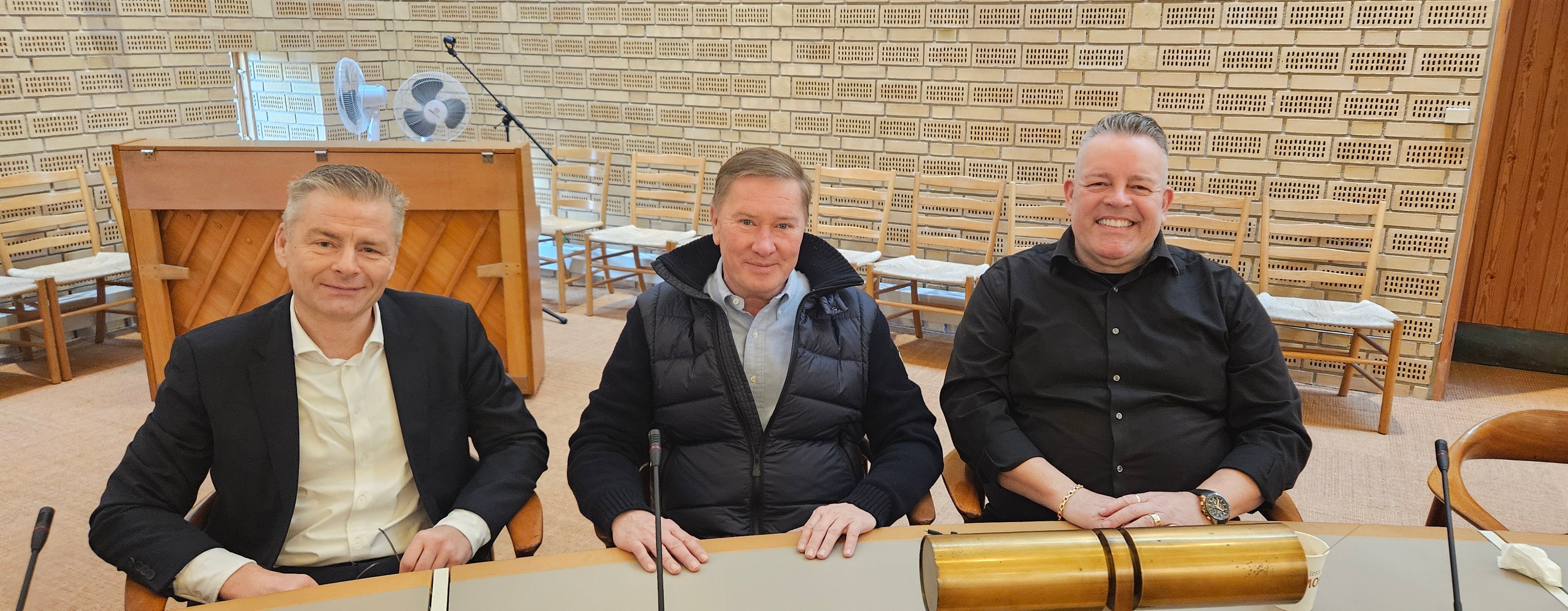 Thomas Erringsø (tv), Lars-Christian Brask (midten) og Lars Holst Kruse fra Liberal Alliance i Roskilde. Foto: Liberal Alliance