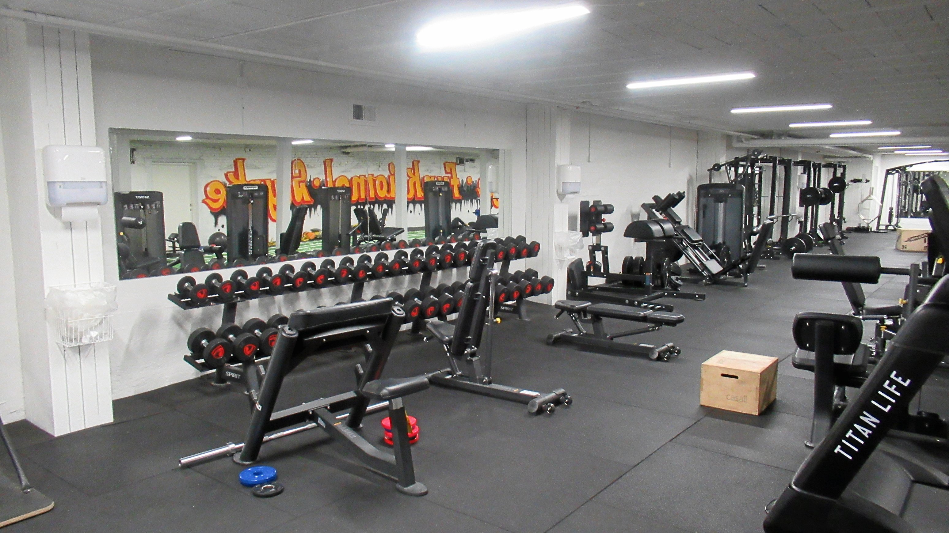 Foreningen Helsinge Funktionel Styrke holder til i Helsinge Hallerne. Pressefoto