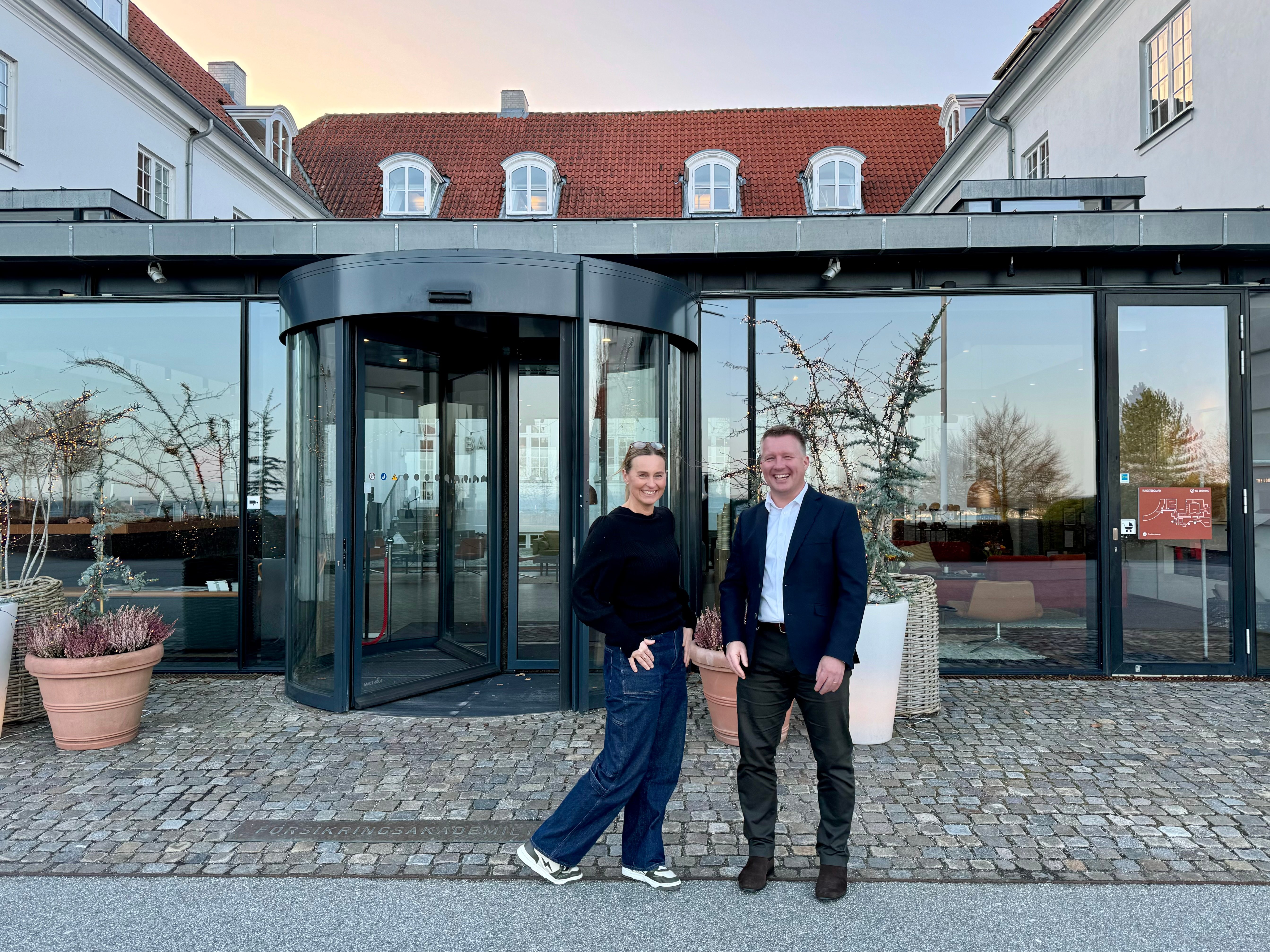 Efter 17 år som direktør på Rungstedgaard hotel- og konferencecenter har Stine Gregersen Kold valgt at stoppe. Ny i direktørstolen er Jakob Buus Møller Andersen, der er tiltrådt 1. februar. Foto: Presse