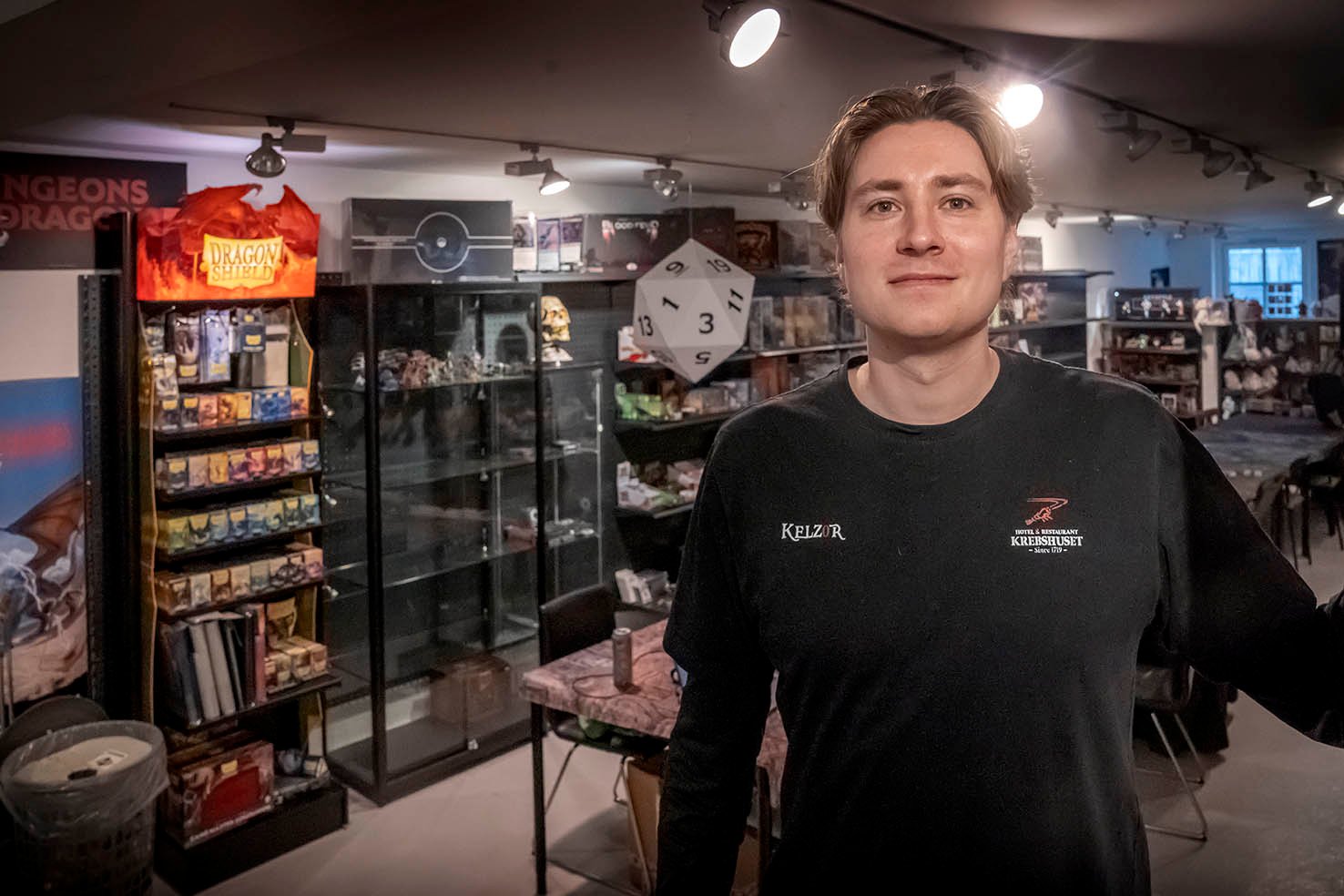 Butikschef Jakob Stark må siges at have et passende efternavn, for det bruges både i Marvel-universet og i Game of Thrones. De fleste spørger dog, om han er i familie med Tony Stark alias Iron Man.