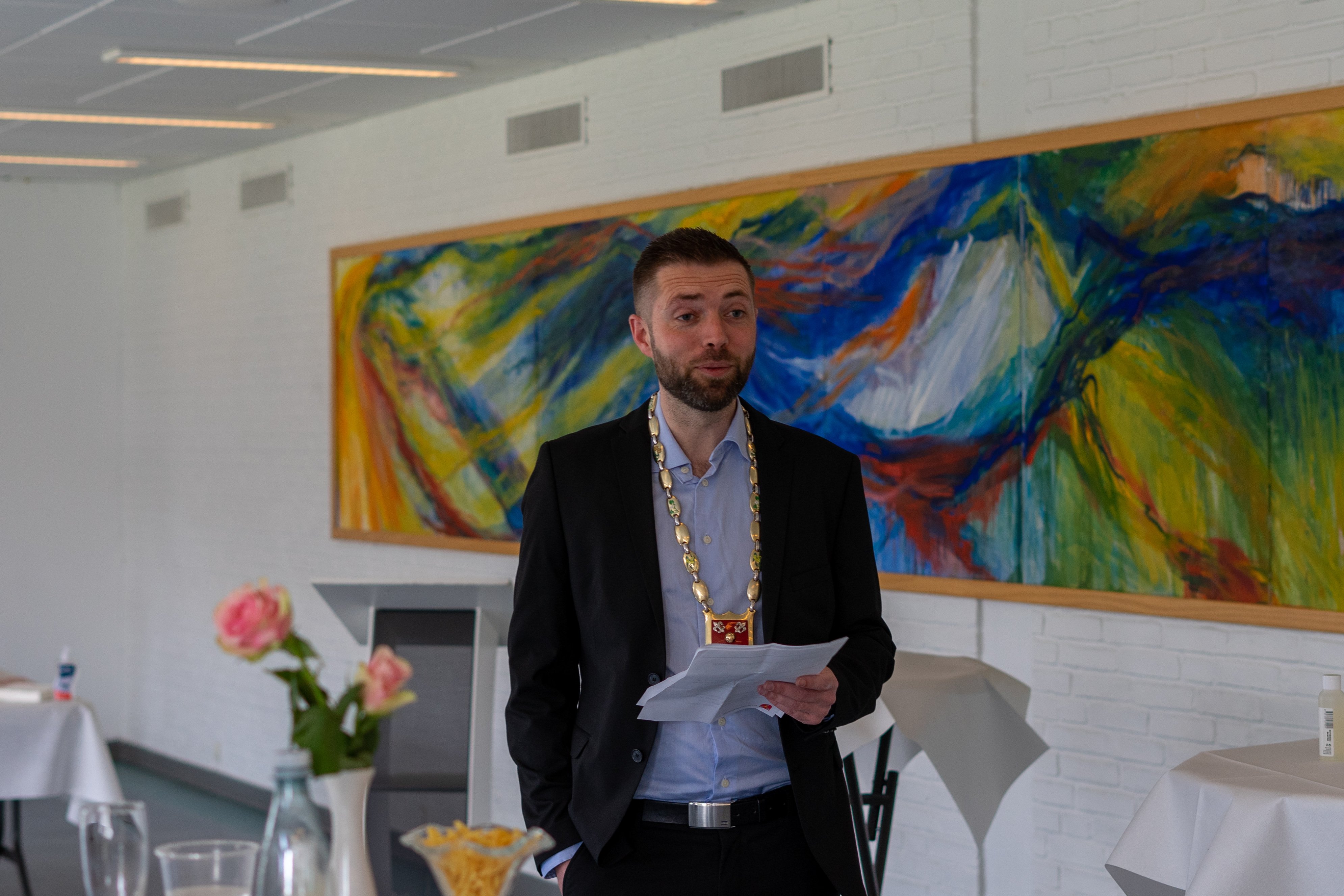 Kasper Damsgaard vil på den første morgenbrief fortælle om kommunens vision for samarbejdet med virksomheder.