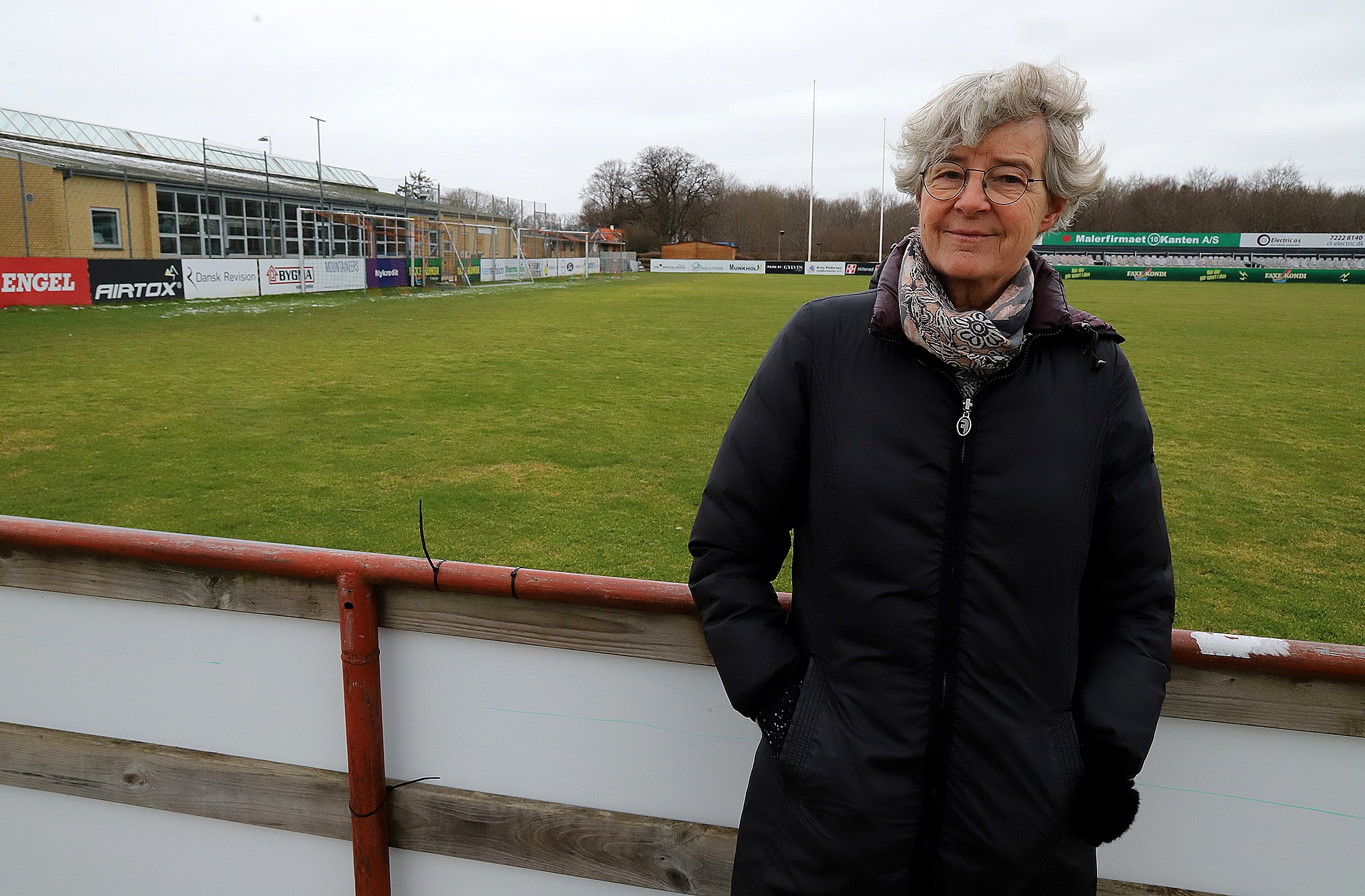 Inger Maria Pedersen og andre naboer til Hillerød Stadion mødtes onsdag i denne uge for at finde fælles fodslag. De vil komme med indsigelser i deres høringssvar, og hvis politikerne alligevel giver dispensation, så klager de.