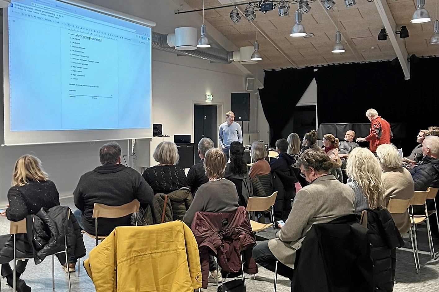 To gange er andres planer om et havnebad gået i vasken. Ny gruppe tror, at deres projekt vil lykkes.