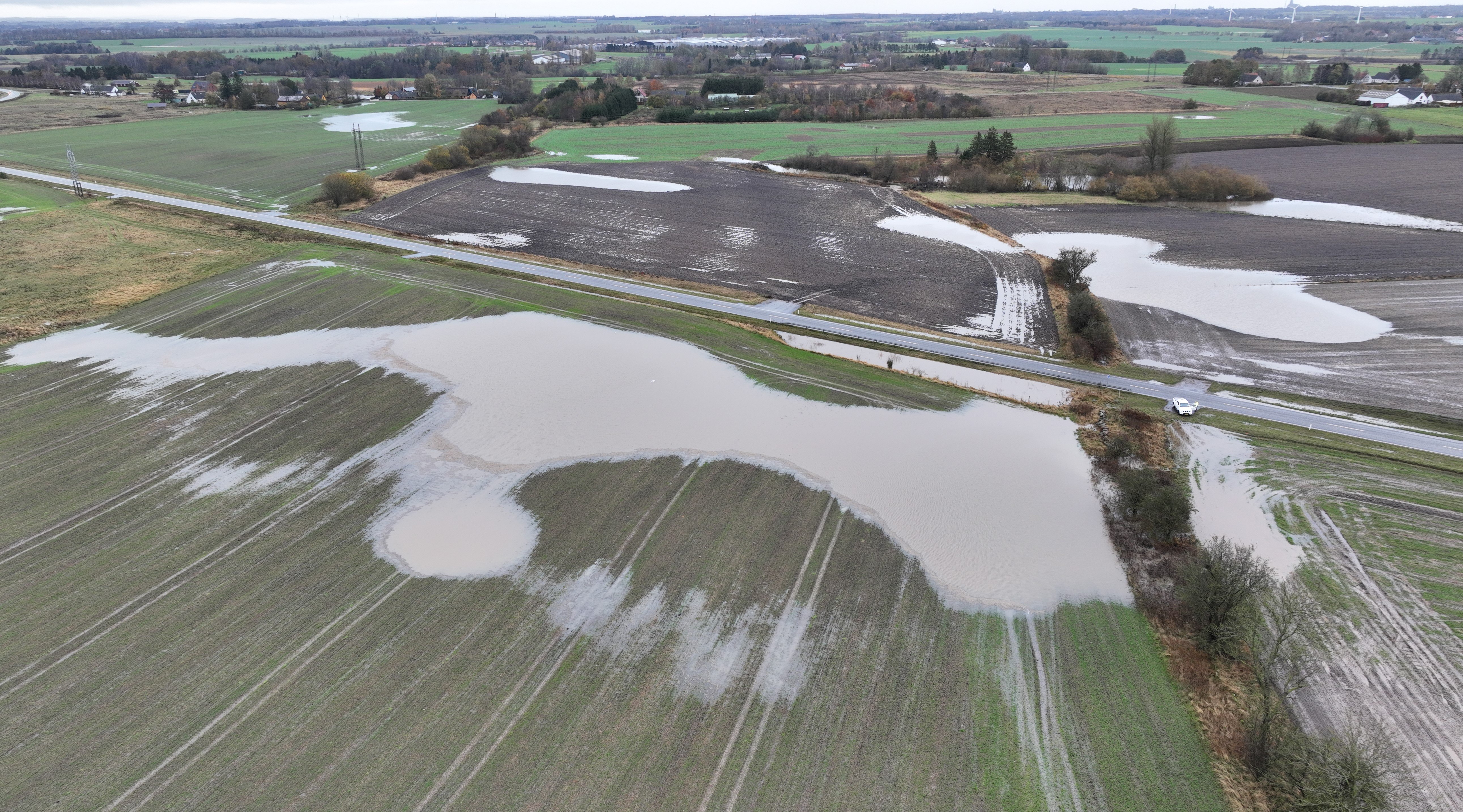 Her er kommunegrænsen mellem Roskilde og Lejre ved Vibyvejen. Foto: Lejre Kommune