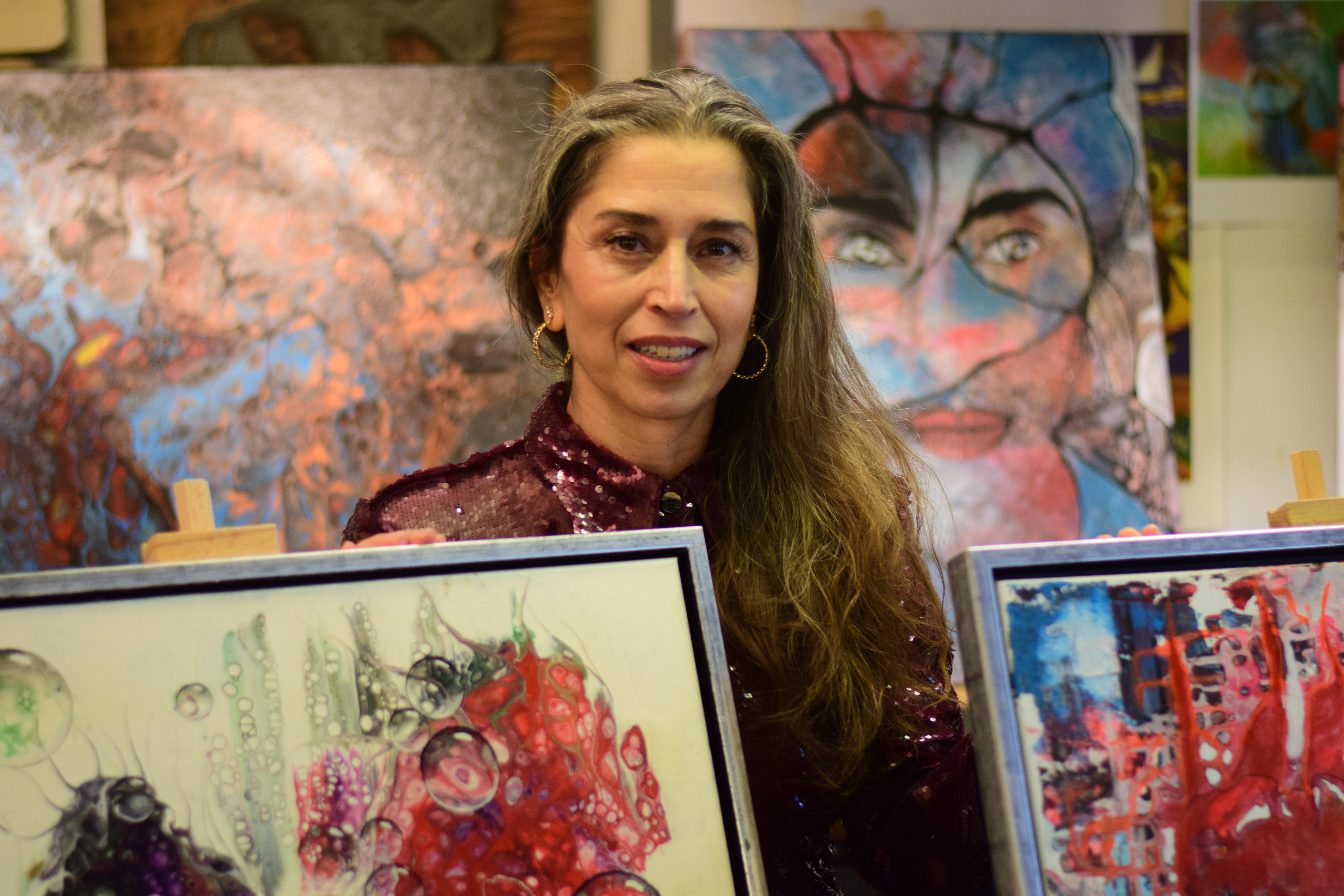 At Melek Gyldenris skulle være prisbelønnet kunstner, lå ikke i kortene, da hun forlod skolen med lærerens ord evnesvag brændt ind i hukommelsen