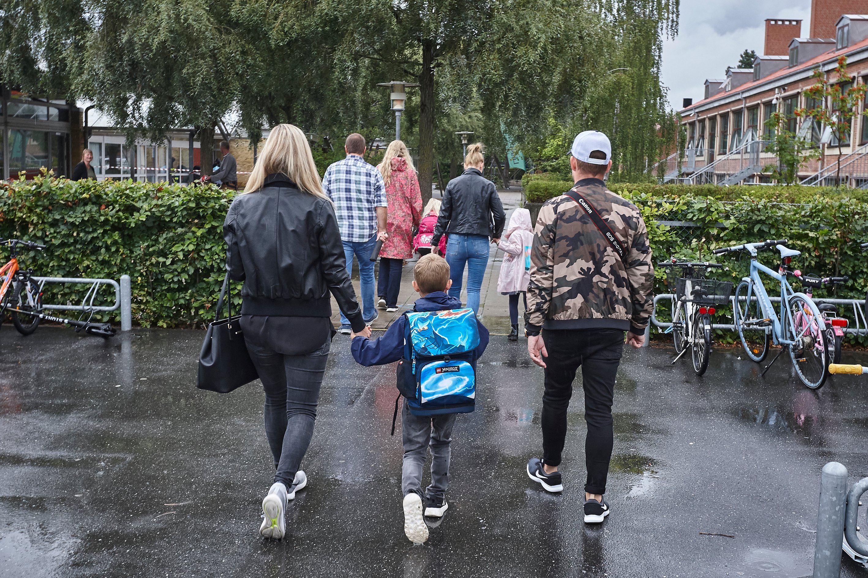 -  Økonomisk er større skoler en klar gevinst, da der er nogle faste udgifter uanset elevtal, og tyngden af disse faste udgifter bliver lavere ved stigende elevtal, skriver Flemming Lunde Østergaard Hansen blandt andet i dette debatindlæg