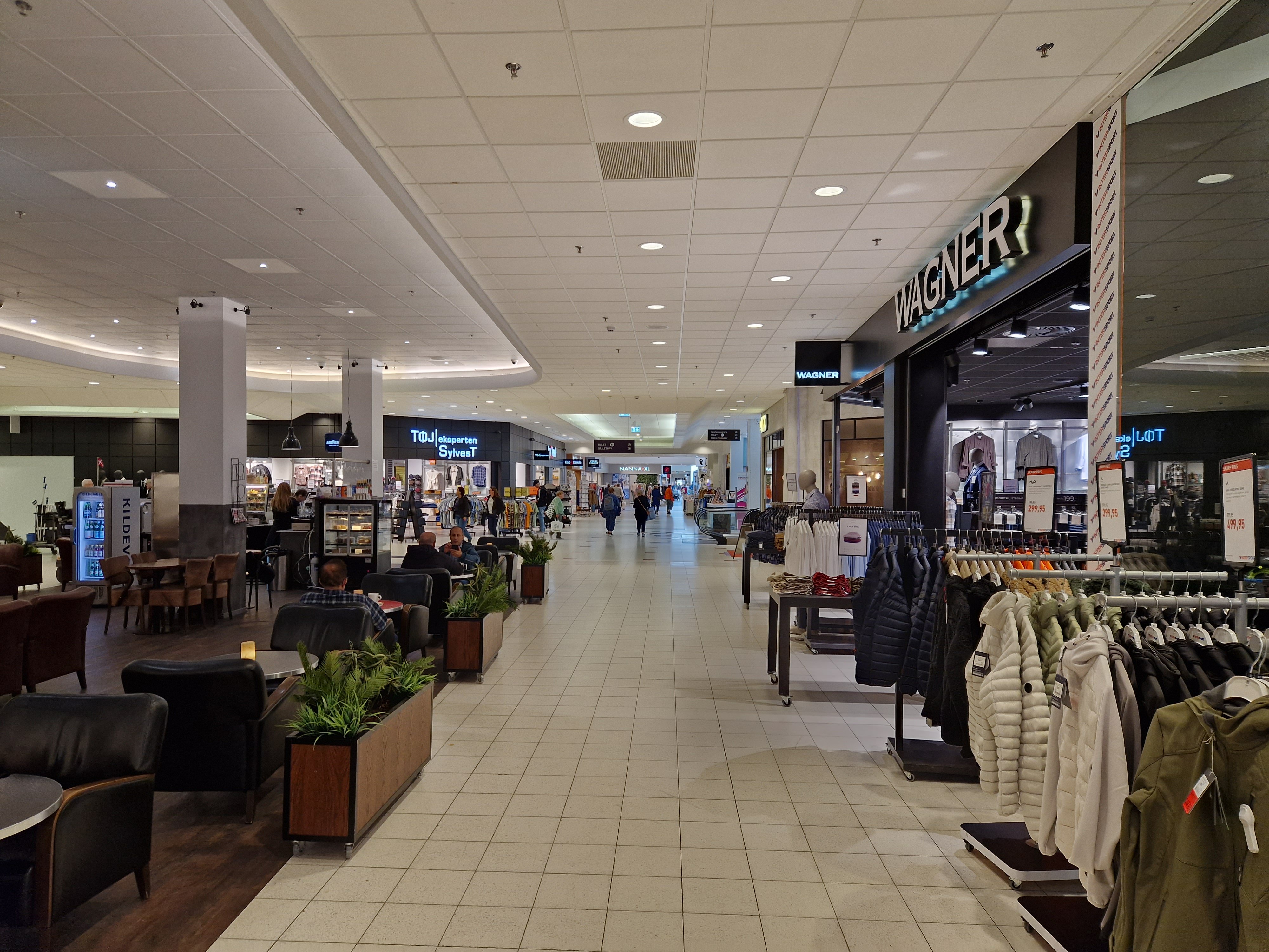 Trods corona og kriser, har Ballerup Centret det ret godt. Der er ikke mange tomme butikker, og omsætningen stiger. Så man kan roligt nyde den runde fødselsdag.