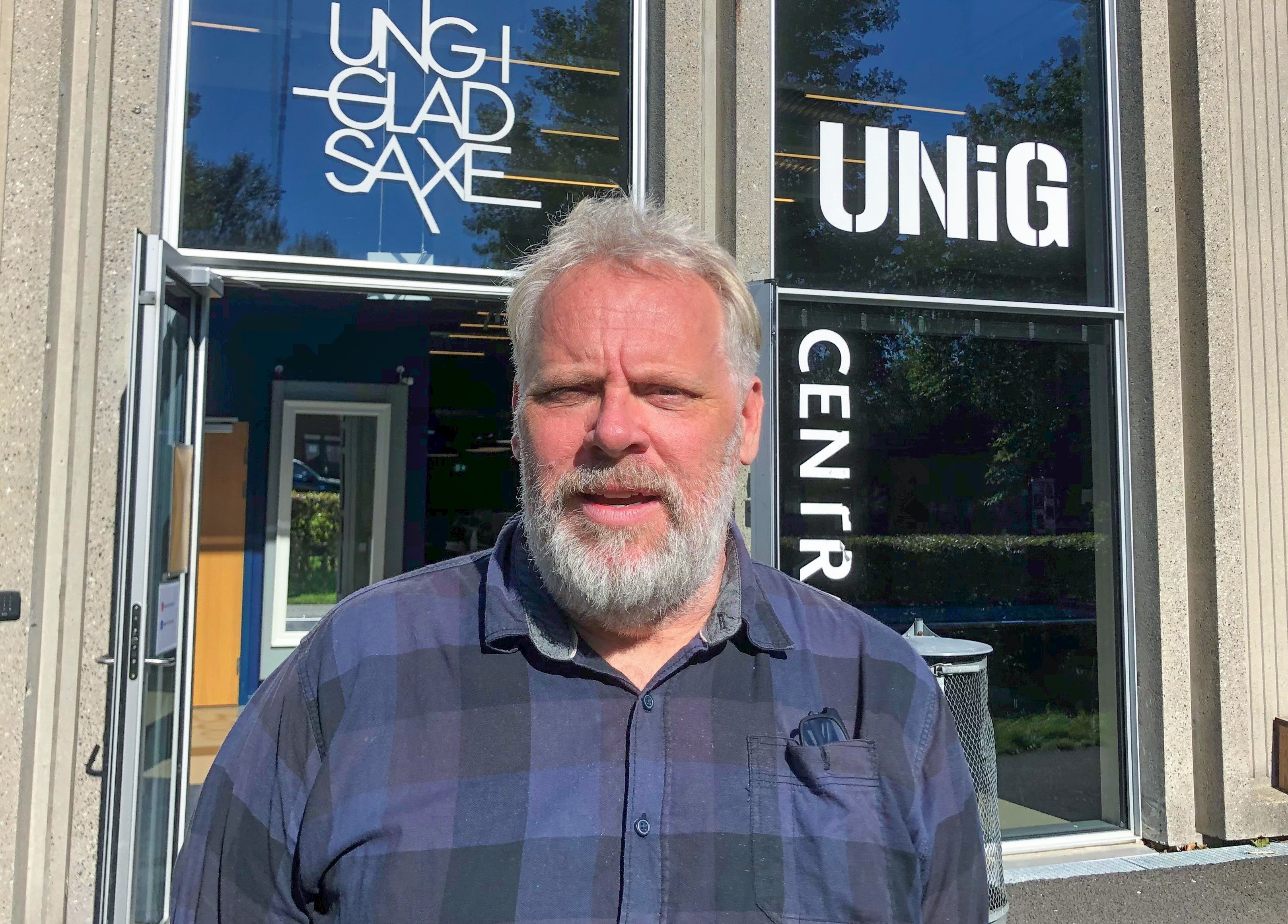 Det vigtigste vi kan for de unge, er at være til stede i deres ungeliv, siger ungechef Brian Brønd. Foto: Peter Kenworthy.