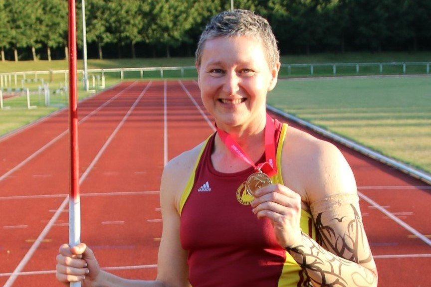 Mette O. Nielsen fra Roar Atletik er blevet dansk mester i fem-kastemangekamp. Foto: Emil Eriksen