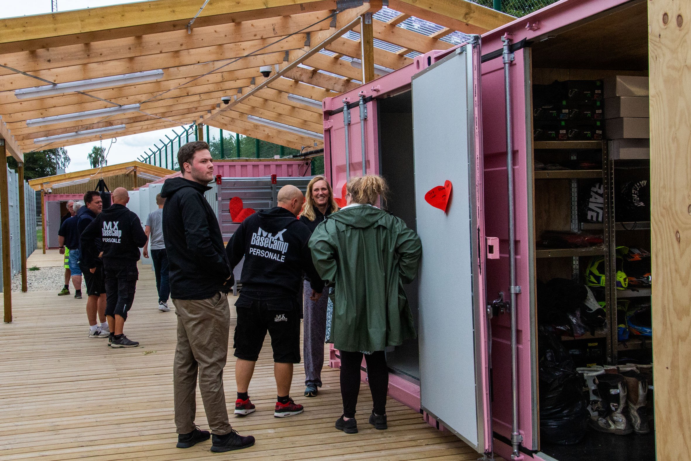 Fra indvielsen af BaseCamps containerværksted. Arkivfoto: Finn Due