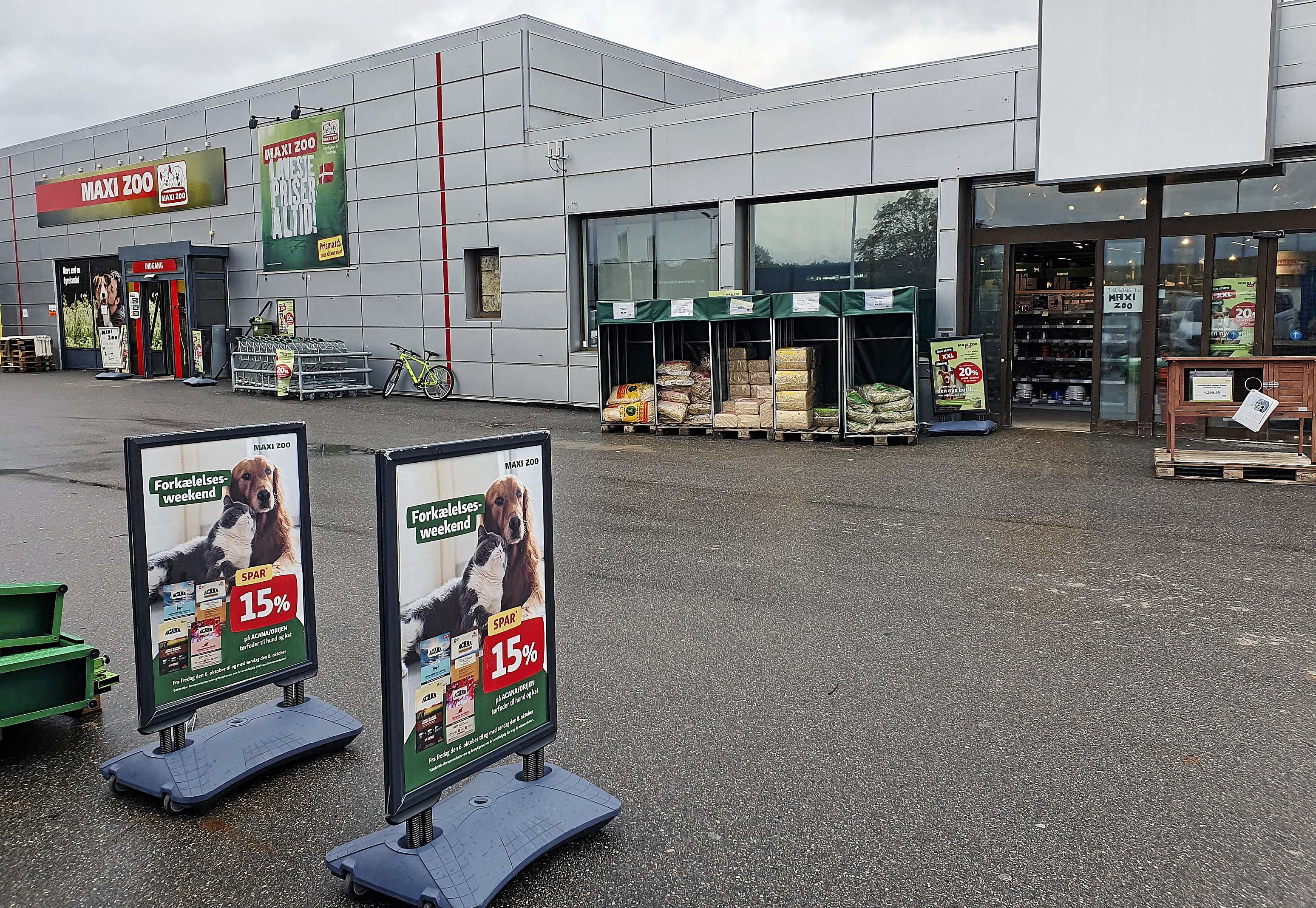 Maxi Zoo har overtaget de lokaler, hvor Aldi tidligere lå på Industrivænget i Hillerød, og holder nu åbningsfest for den udvidede butik.  Foto: Mette Dolmer Thygesen