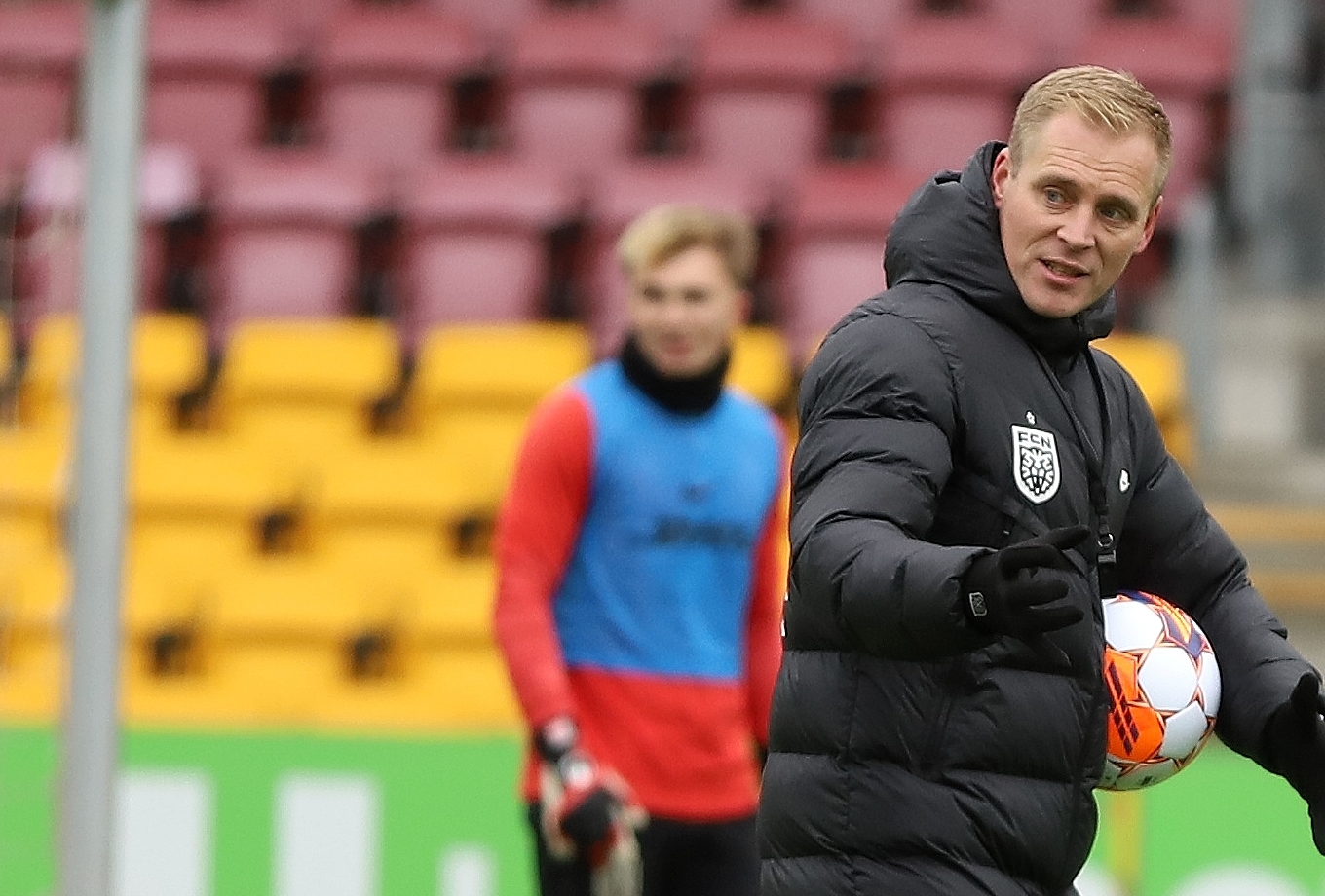 Johannes Hoff Thorup blev forfremmet fra assistent til cheftræner, og det samme er Jens Fønsskov Olsen nu blevet i FC Nordsjælland. - Rudi Dalsgaard Johannes Hoff Thorup blev forfremmet fra assistent til cheftræner, og det samme er Jens Fønsskov Olsen nu blevet i FC Nordsjælland.