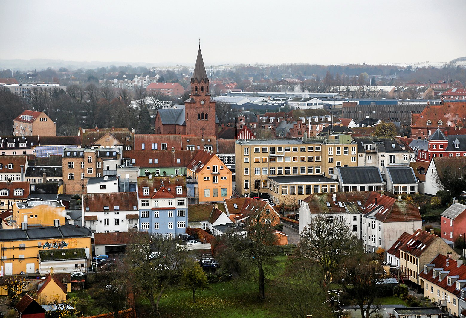 Det bliver ikke i første omgang i forbindelse med udrulningen af fjernvarme i Holbæk by, at geotermi - varme fra undergrunden - bliver udnyttet, men det kan komme på et senere tidspunkt.