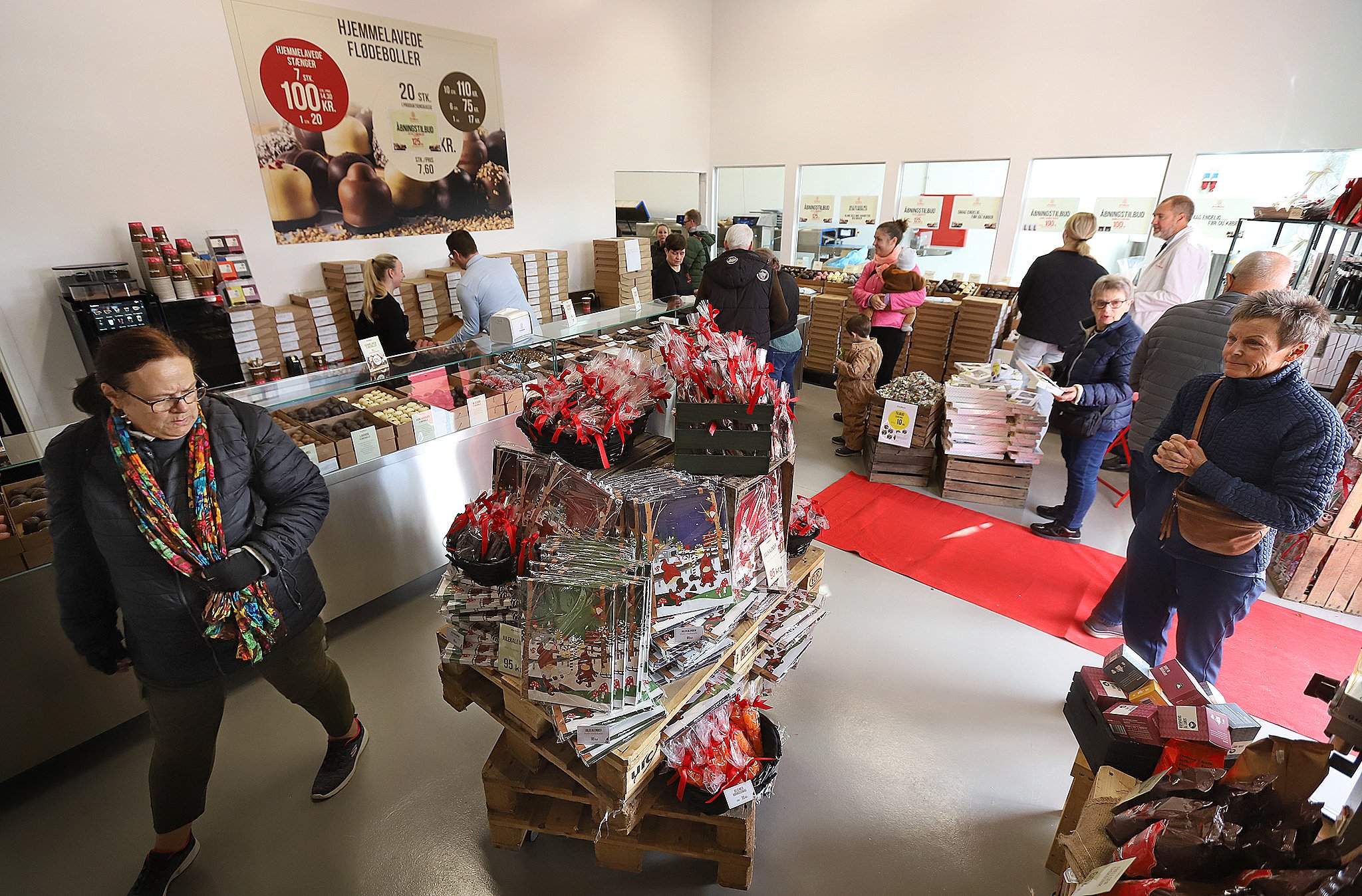 Frellsen åbnede i 2023 sin chokoladefabrik med tilhørende butik på Frejastorvet.