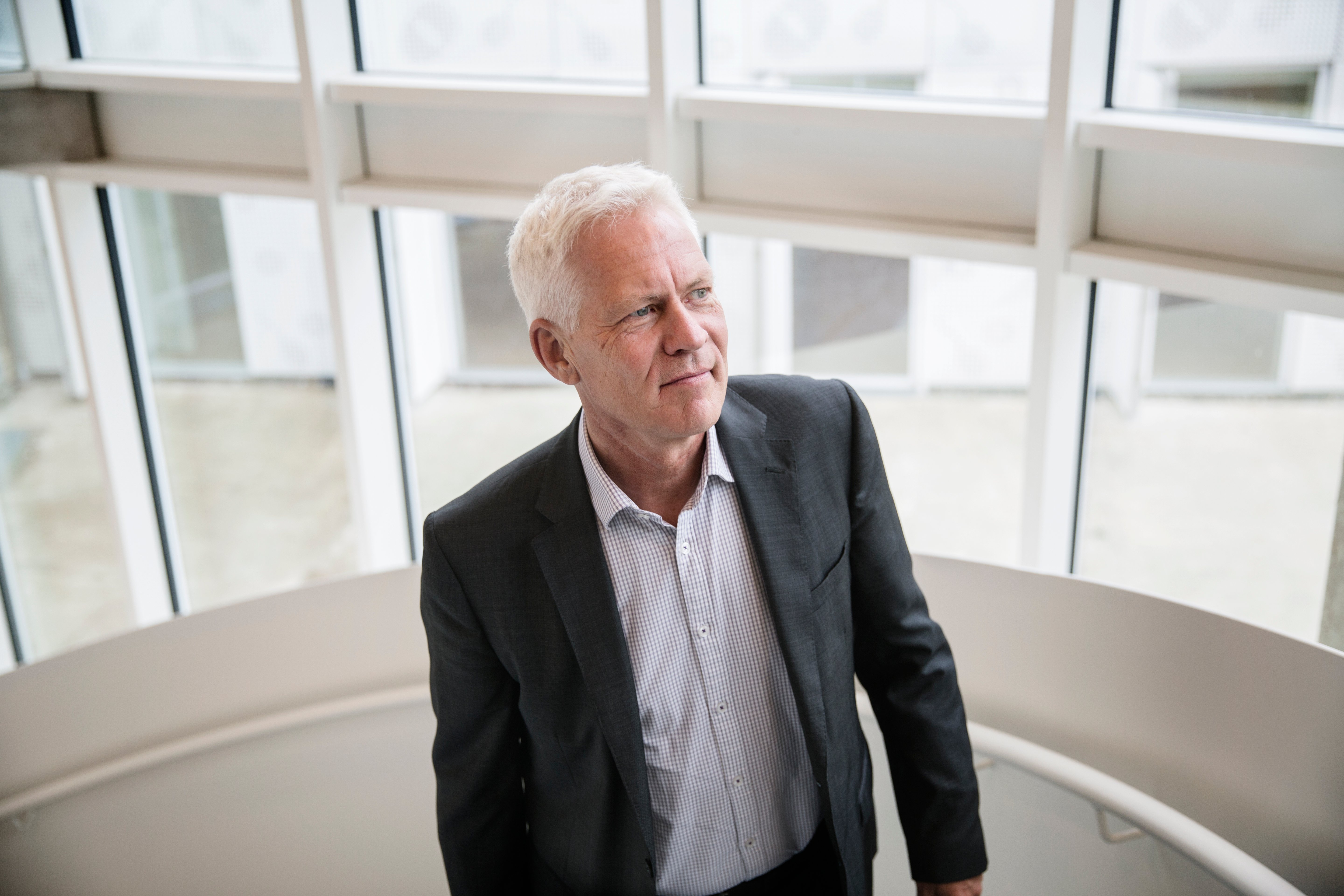 Administrerende direktør i Kræftens Bekæmpelse, Jesper Fisker, ser positivt på mulighederne for, at vi i fremtiden bliver endnu bedre til at opdage og behandle kræft, så færre får kræft, og flere overlever deres kræftsygdom. Foto: Ditte Valente