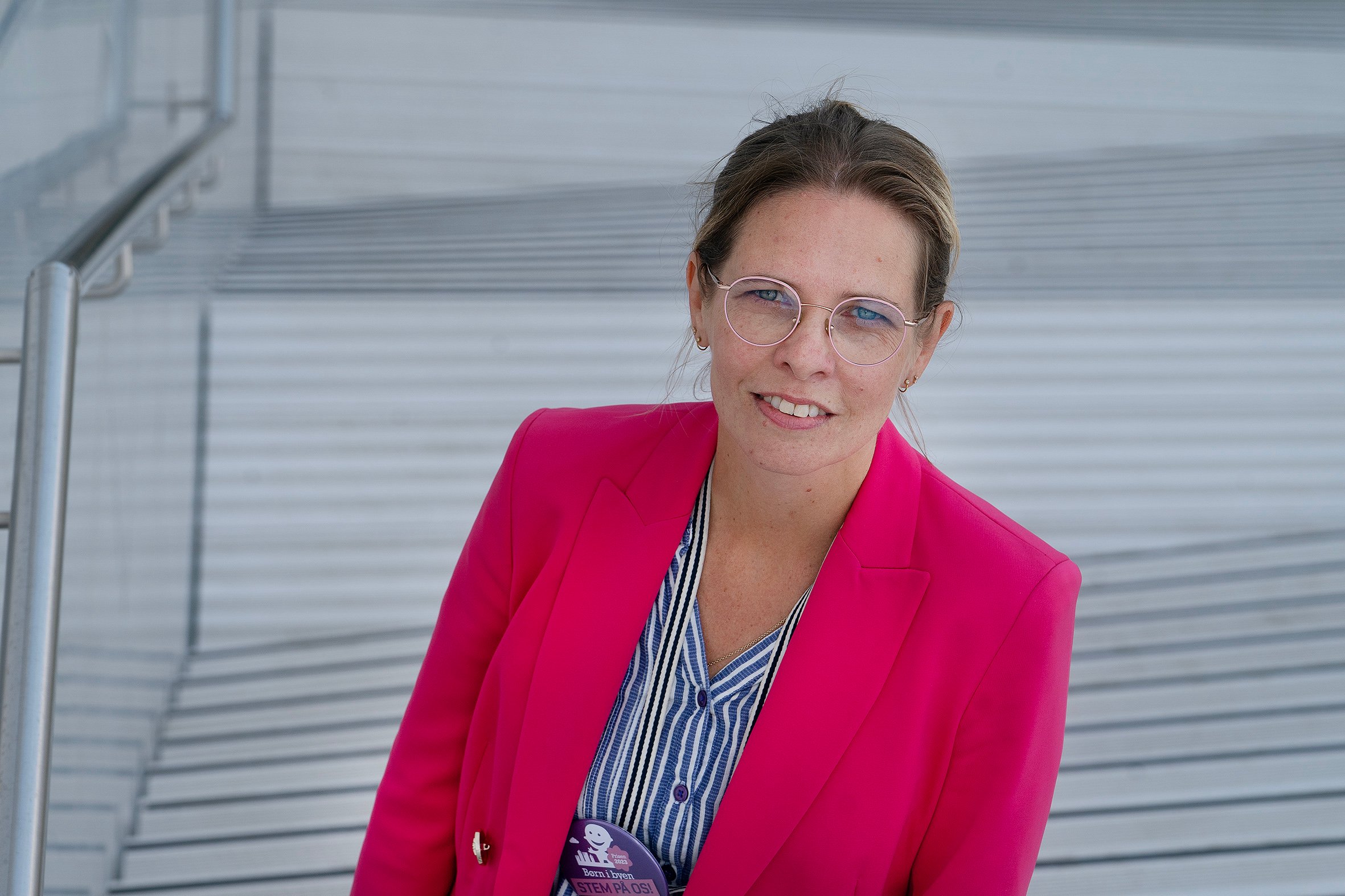 Når det bliver sværere og sværere at finde ud af, om man er udsat for falske nyheder, så skal vi måske netop øve os, skriver Anni Mogensen i serien af klummer om optimisme.