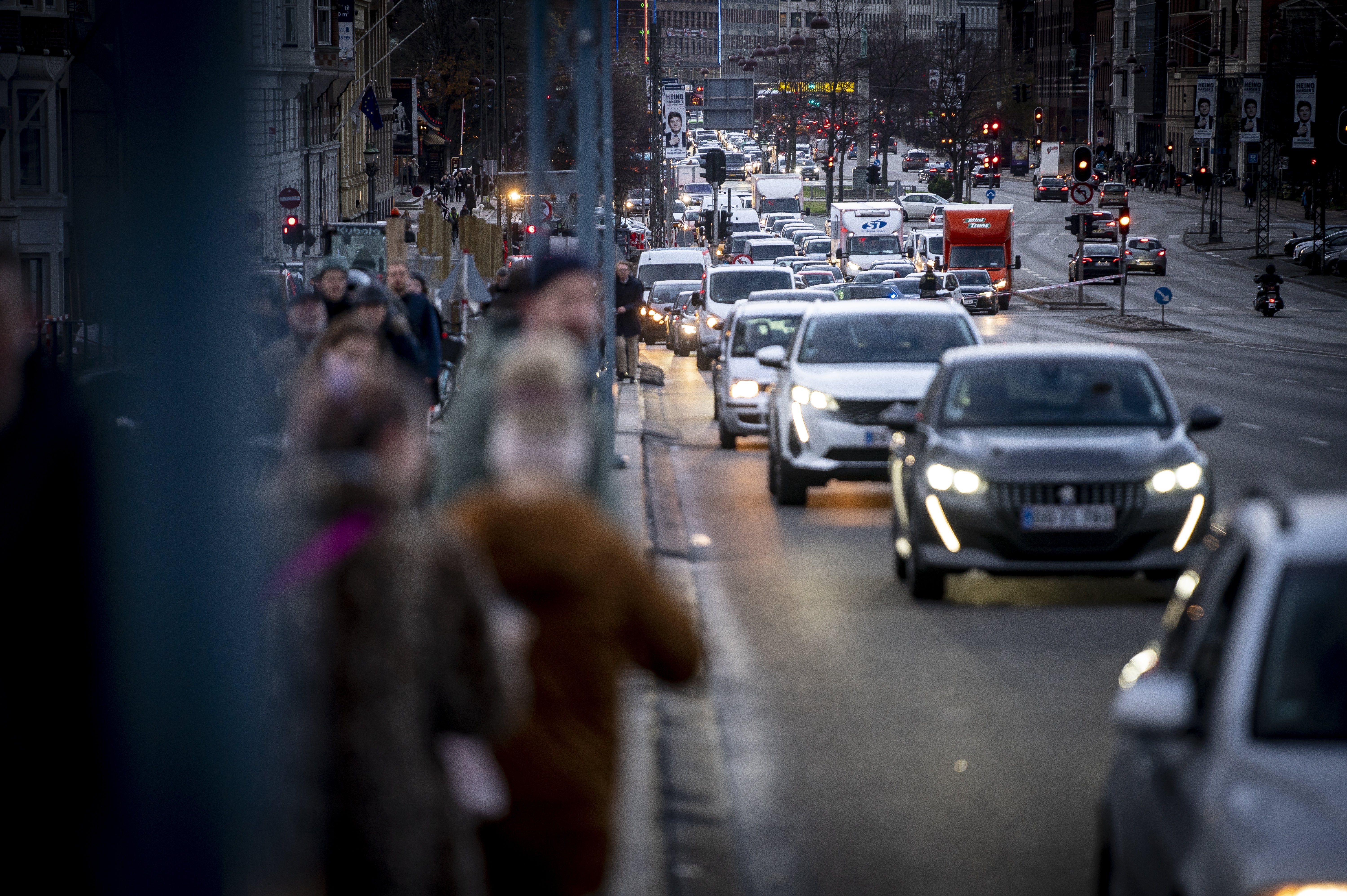 800.000 flere daglige rejser i hovedstadsområdet i 2035 betyder øget trængsel på veje, cykelstier og i tog.