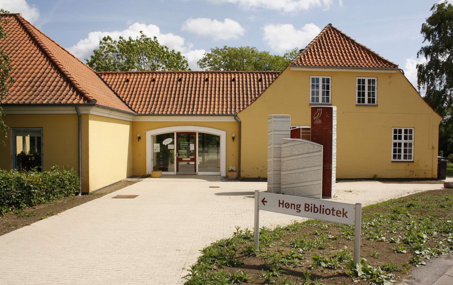 Høng Bibliotek lægger onsdag den 25. marts klokken 19.00 lokaler til Kulturnetværket Gnists generalforsamling.