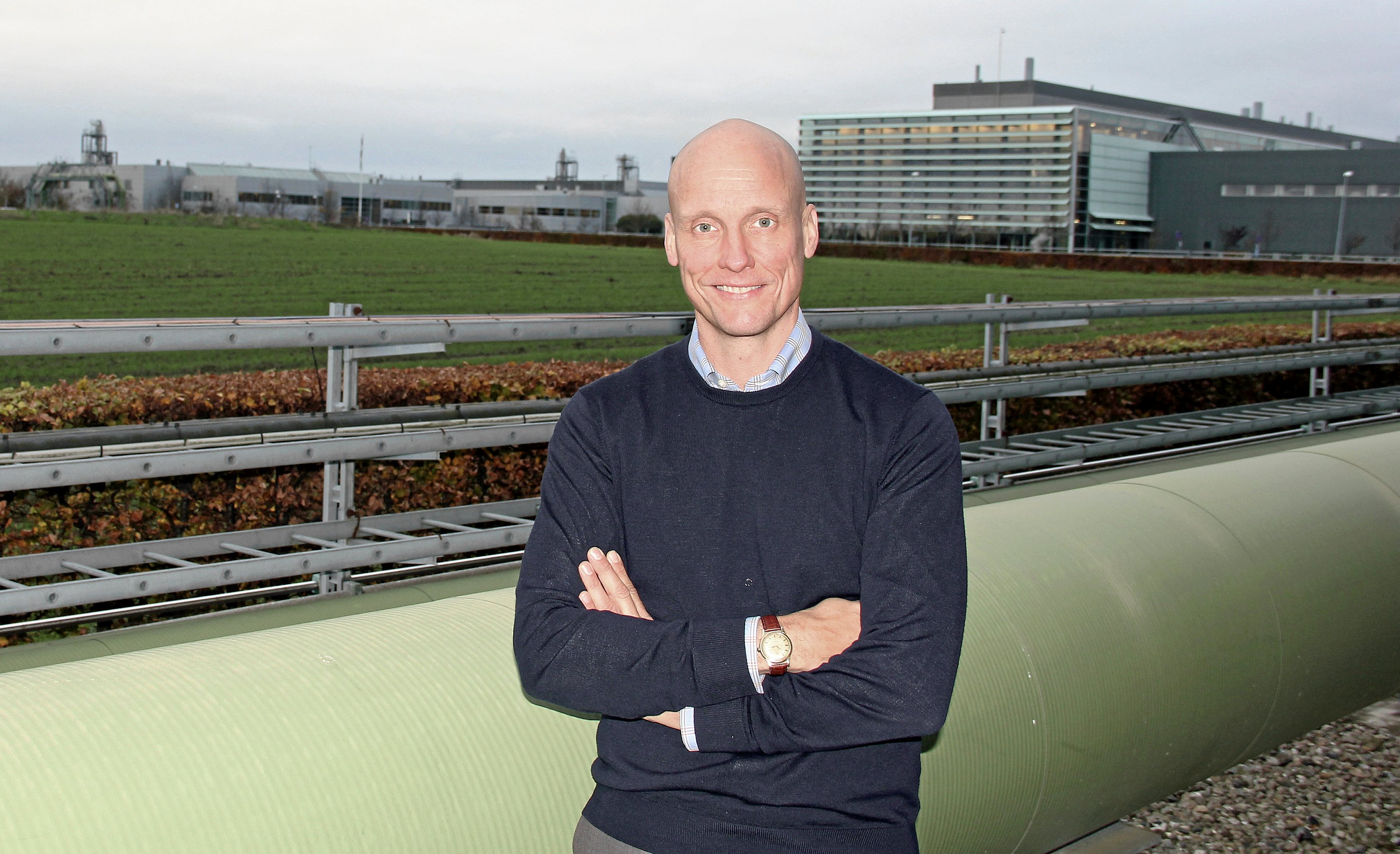 - Vi kan i en rum tid aftage de folk, der kommer ud af skolen i Hillerød sammen med øvrige industri, siger Carsten Frank fra Novo Nordisk om den nye procesoperatøruddannelse. Pressefoto