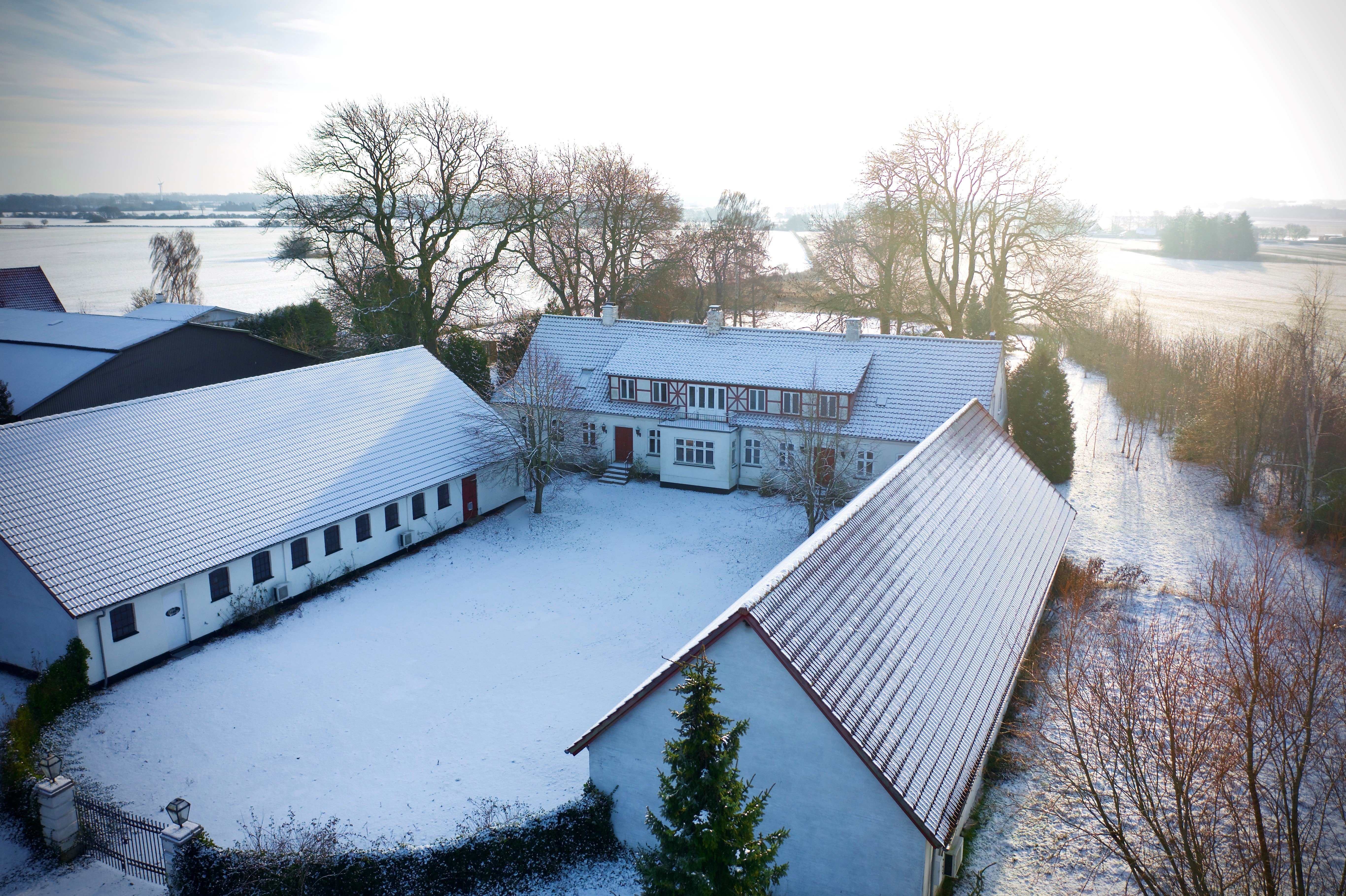 Balstrupgård kan nu købes uden landbrugsjord. Foto: Land & Bolig