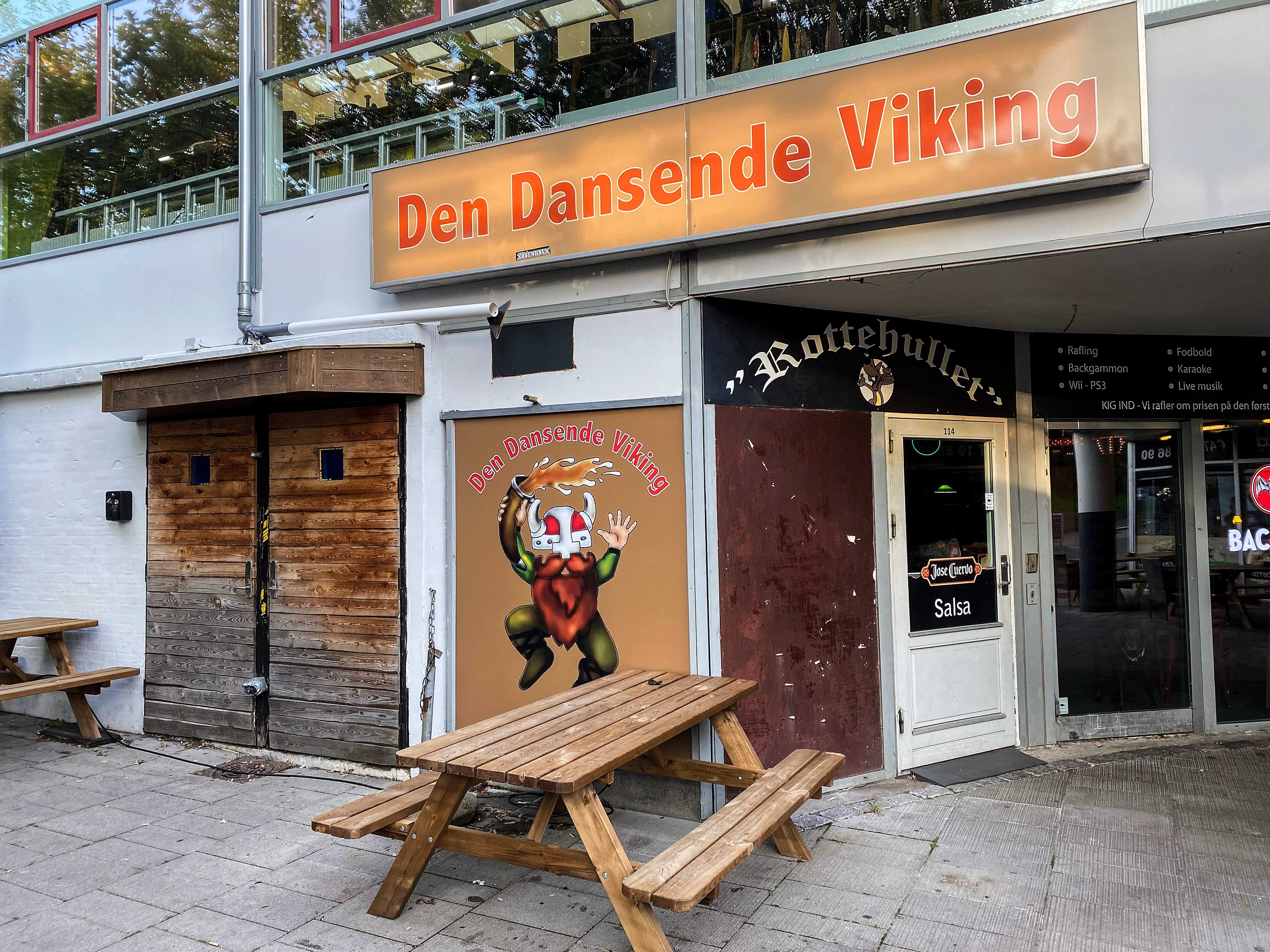 Det bliver op til bevillingsnævnet at vurdere den klage, som Stenløse-diskoteket “Den Dansende Viking” og værtshuset “Rottehullet” har fremført