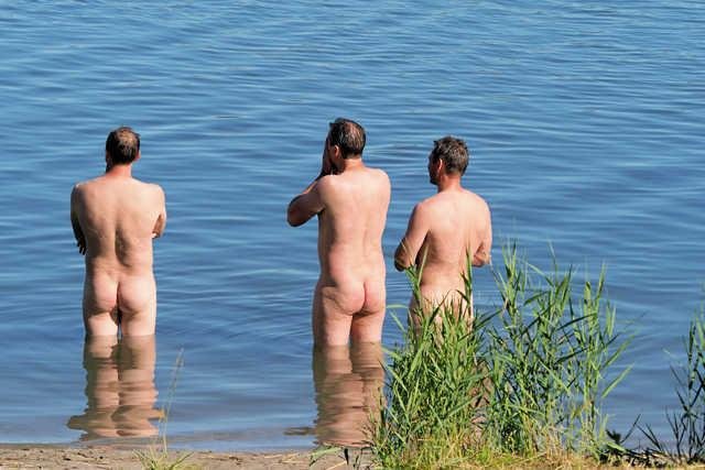 Roskilde Kommune frygter, at nye retningslinjer for grusgravning vil medføre, at store arealer, som Roskilde Festival i dag bruger til camping, bliver lagt i graven, fordi de ikke bliver retableret til over vandspejlet.