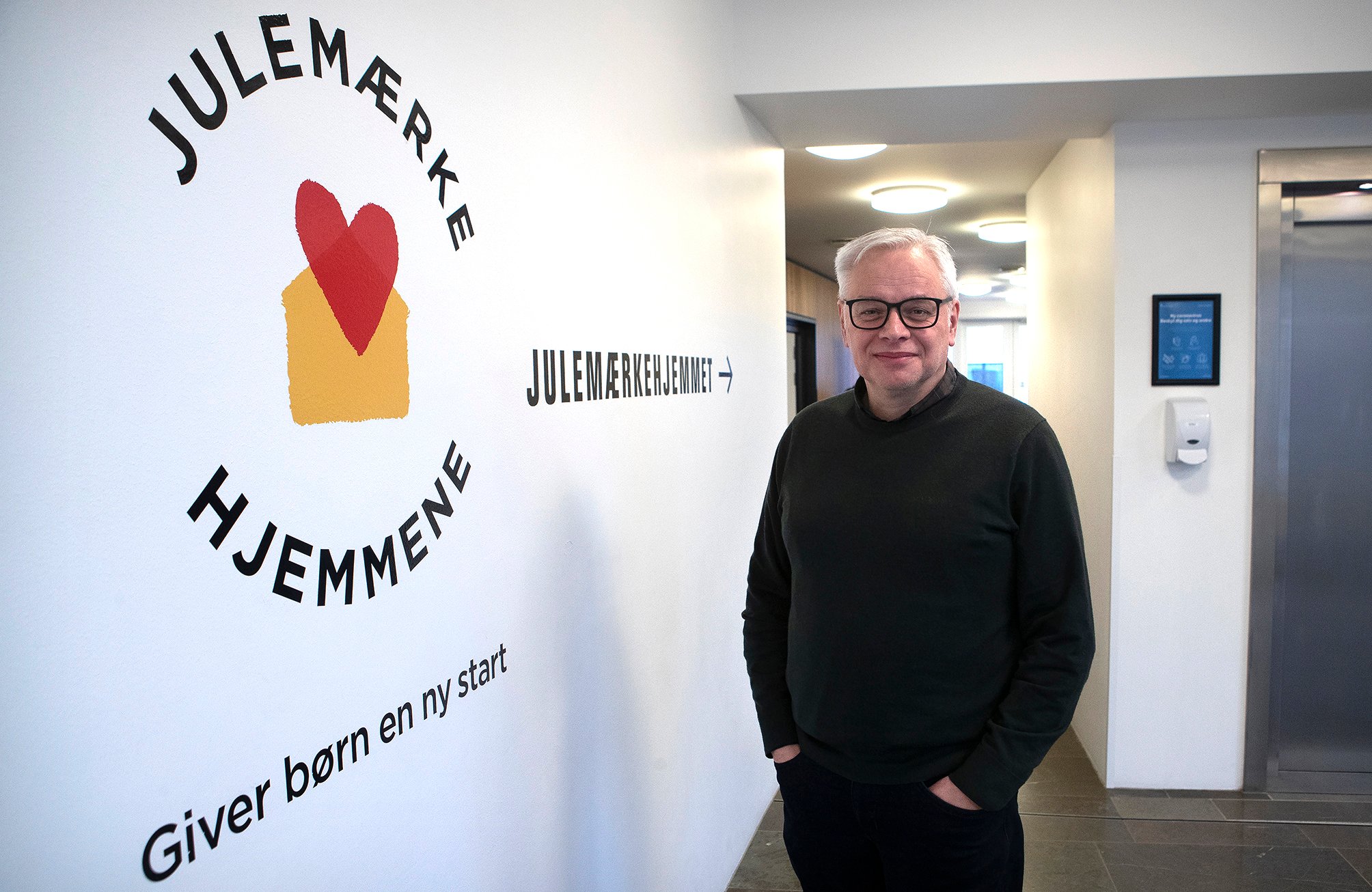 Direktør bliver varm om hjertet af at høre om julemærkehjemophold ...