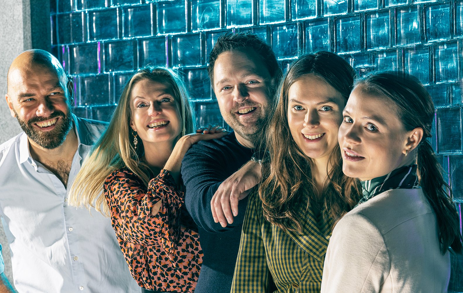 De fem nyhedsværter på TV 2 Kosmopol. Foto: Per Morten Abrahamsen
