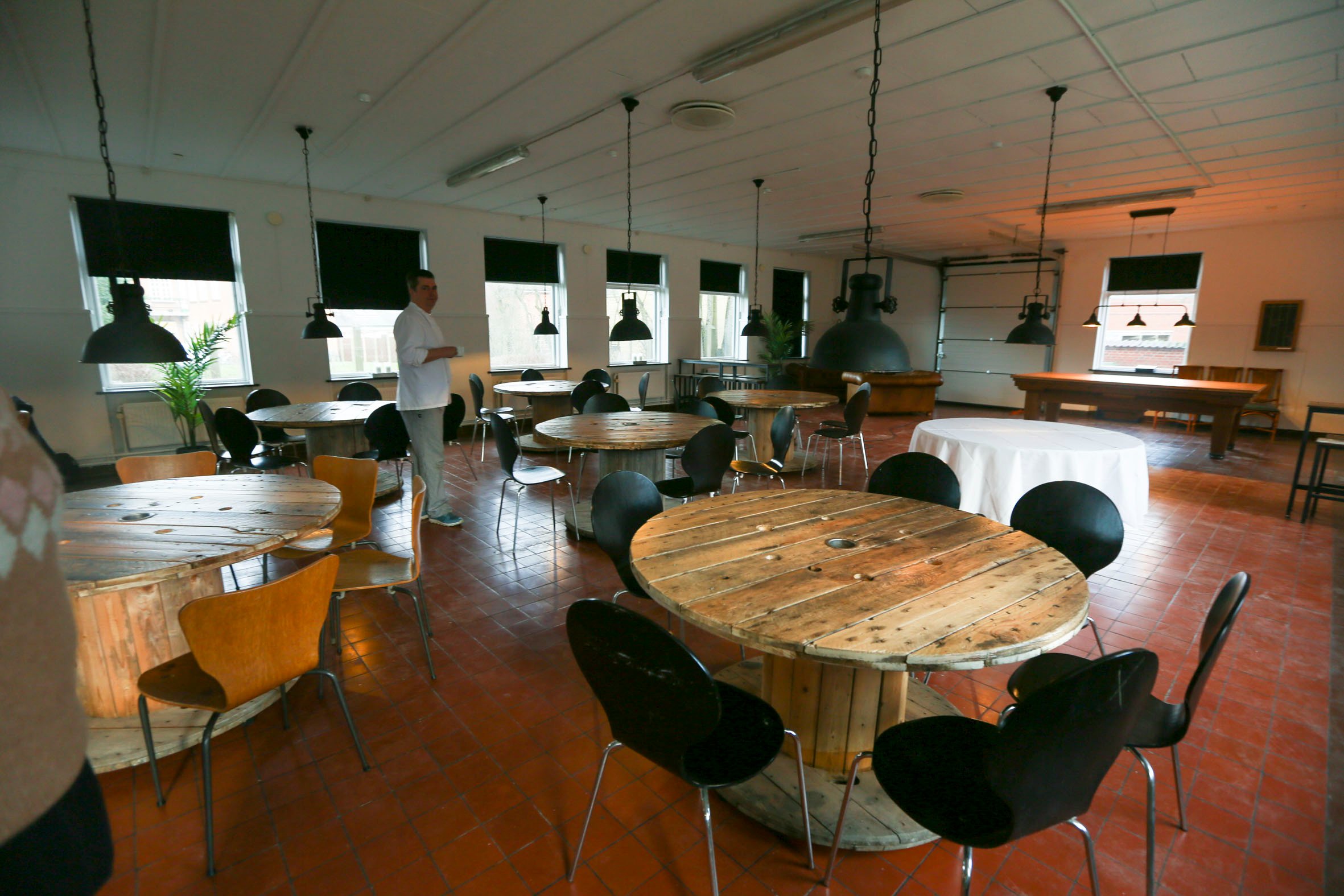 Høng får et folkekøkken, som har til huse i Vilhelm Pedersens Maskinfabriks tidligere kantine. Første åbningsdag er mandag den 27. februar.